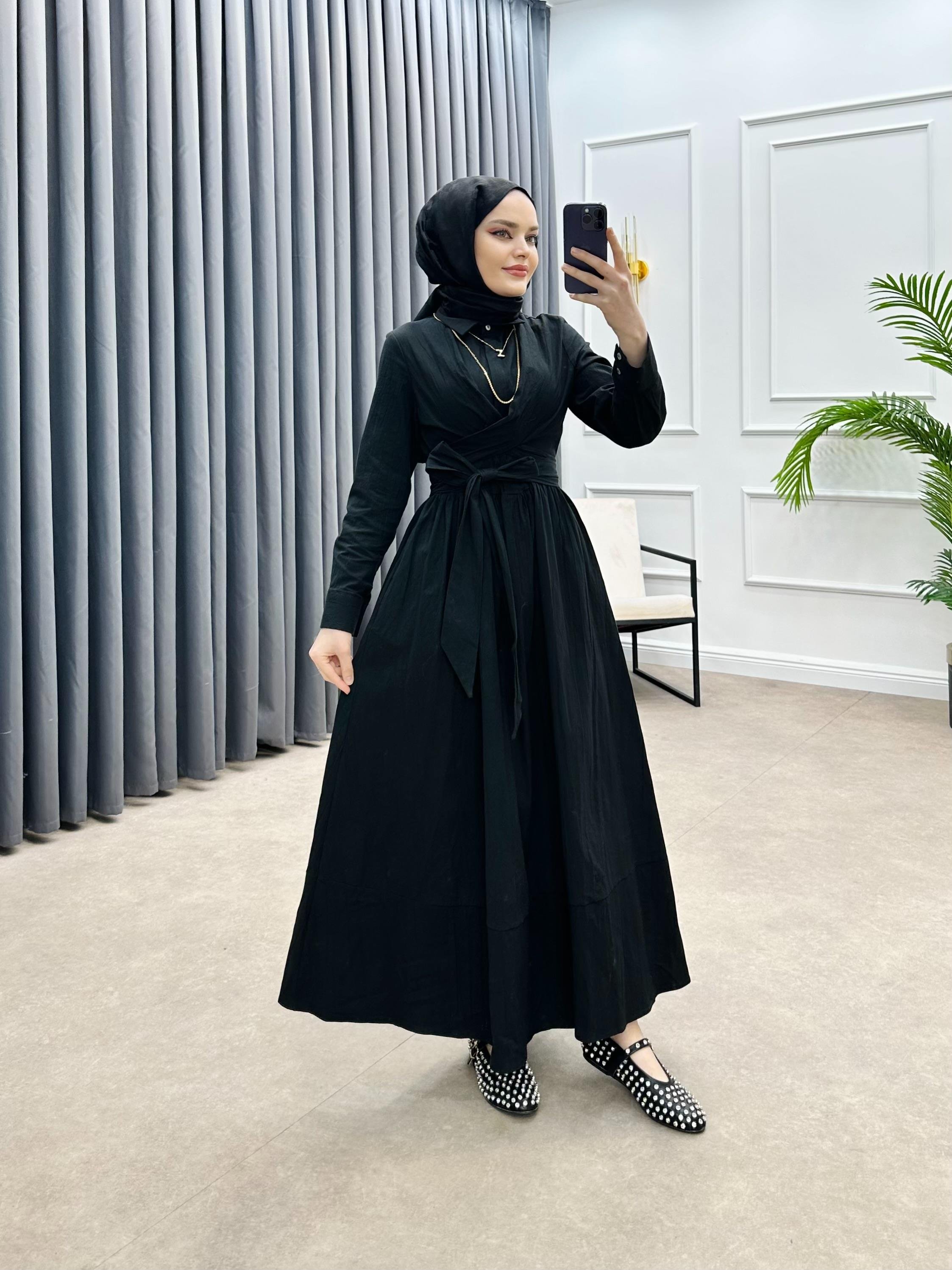 BELDEN BAĞLAMALI ELBİSE SİYAH