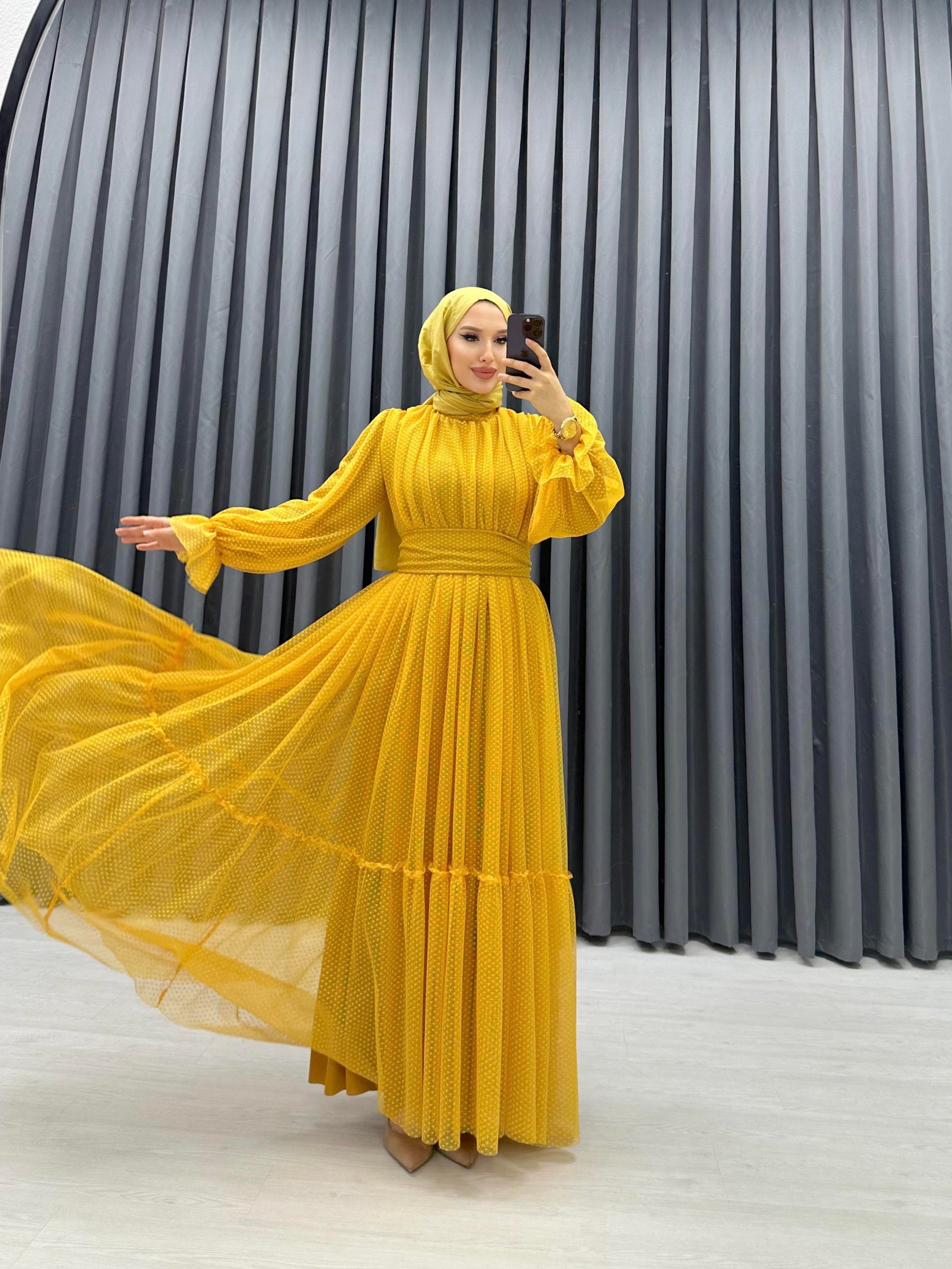 BENEKLİ TÜL ELBİSE SARI