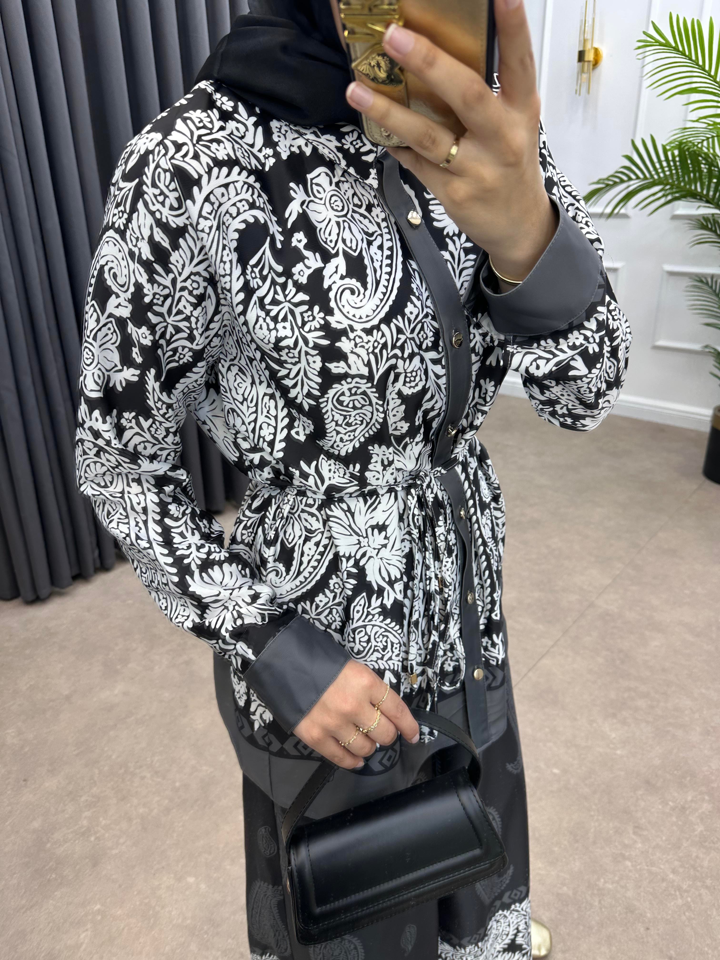 BUTA DESENLİ SATEN TAKIM SİYAH