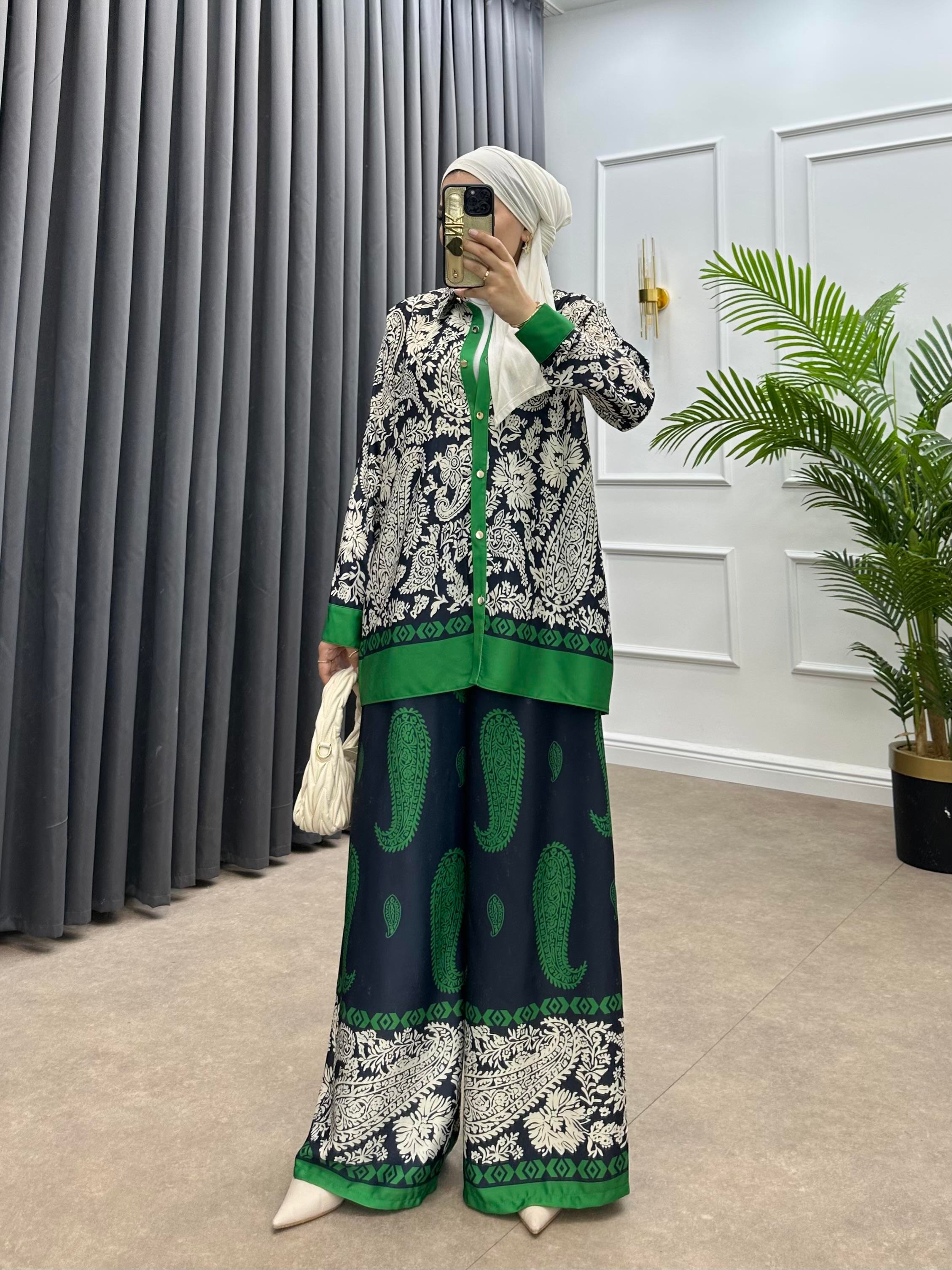 BUTA DESENLİ SATEN TAKIM YEŞİL