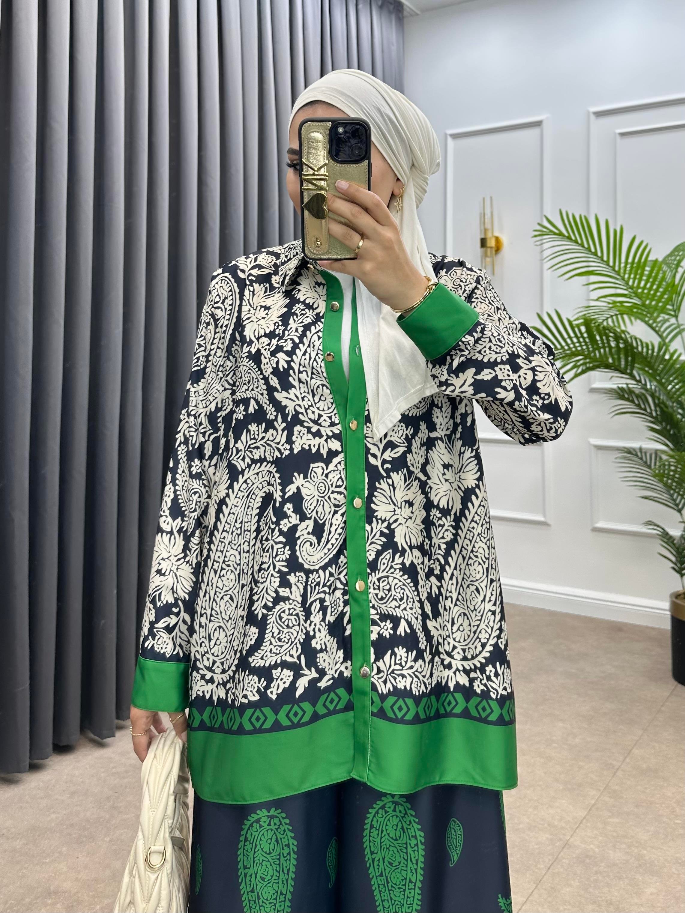 BUTA DESENLİ SATEN TAKIM YEŞİL