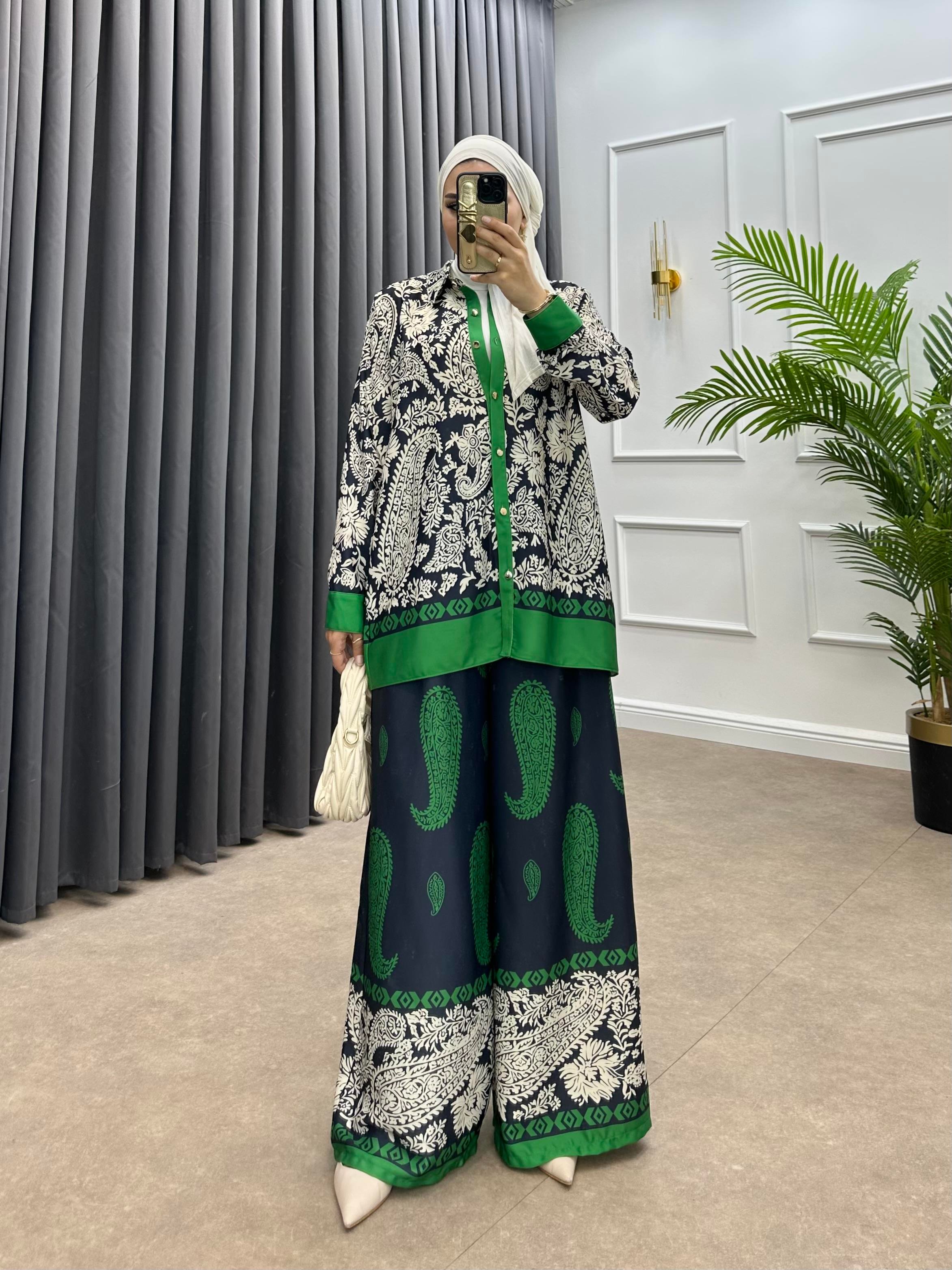 BUTA DESENLİ SATEN TAKIM YEŞİL