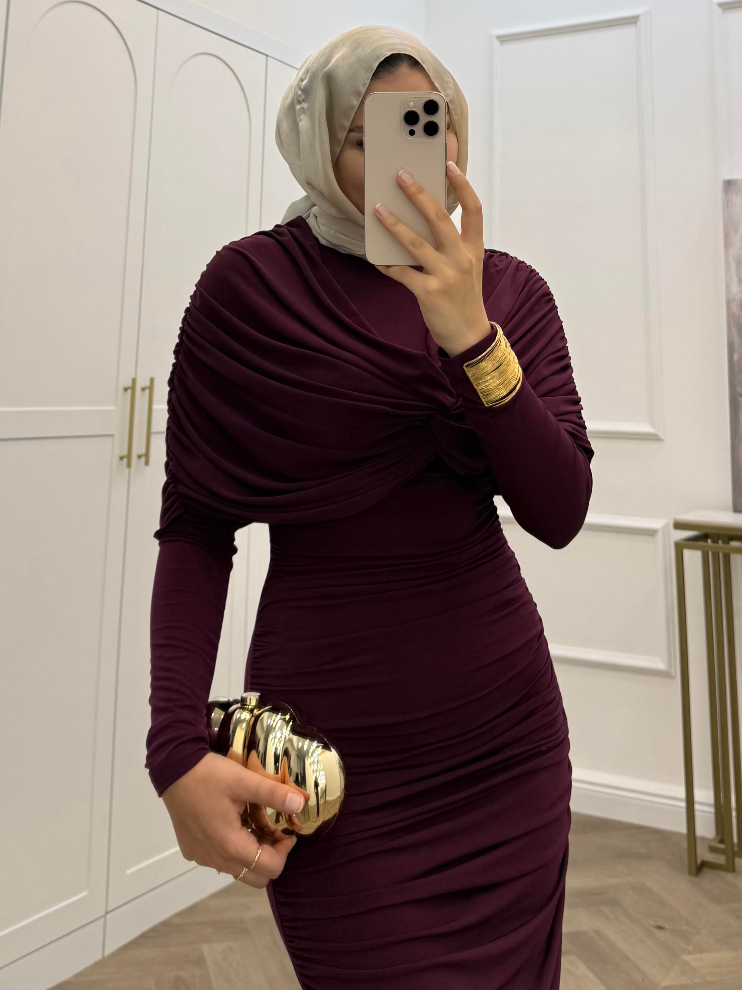 BÜZGÜLÜ SANDY ELBİSE MÜRDÜM