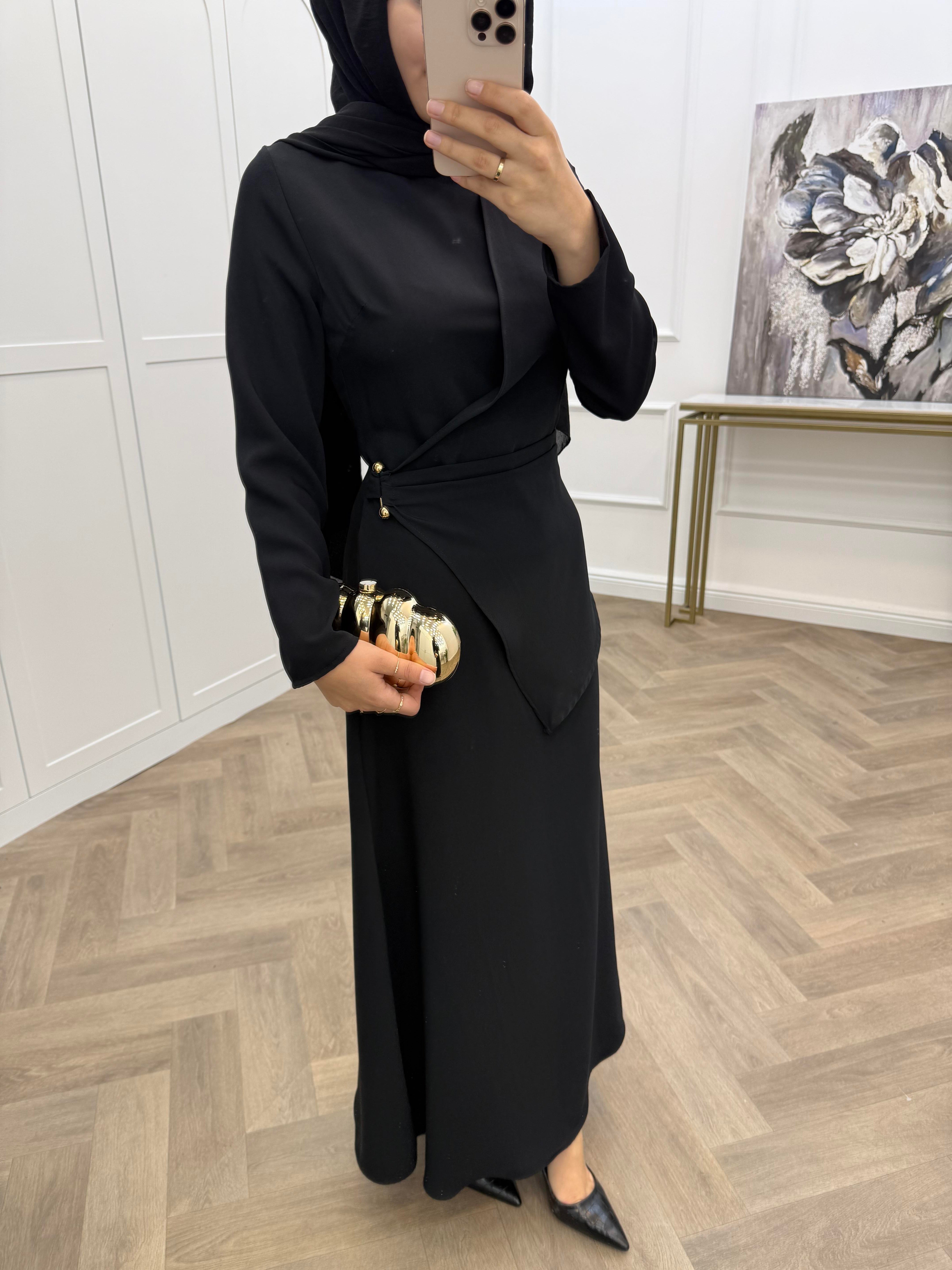 ÇAPRAZ GEÇİŞLİ KREP ELBİSE SİYAH