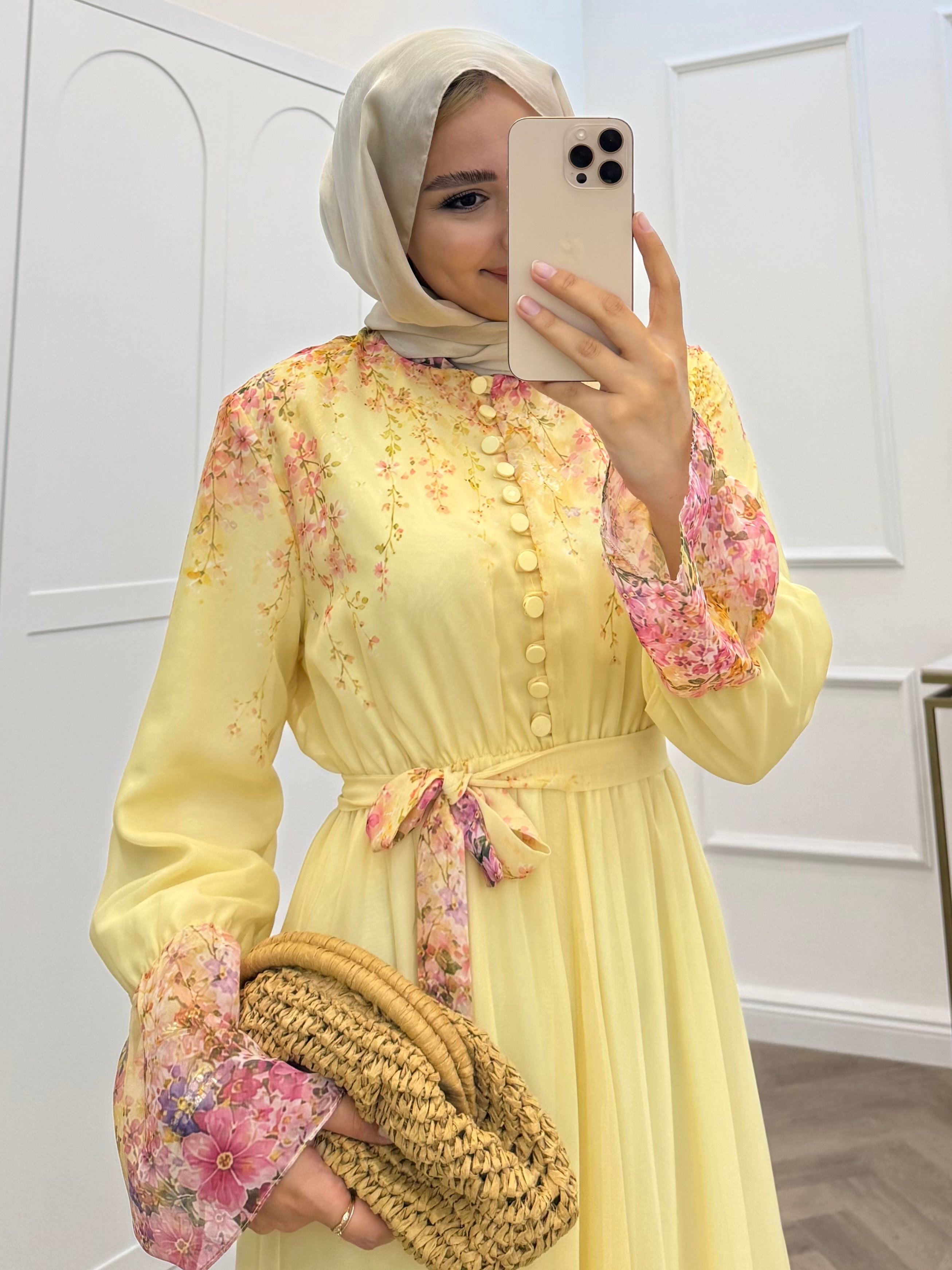 ÇİÇEK DESENLİ ŞİFON ELBİSE SARI