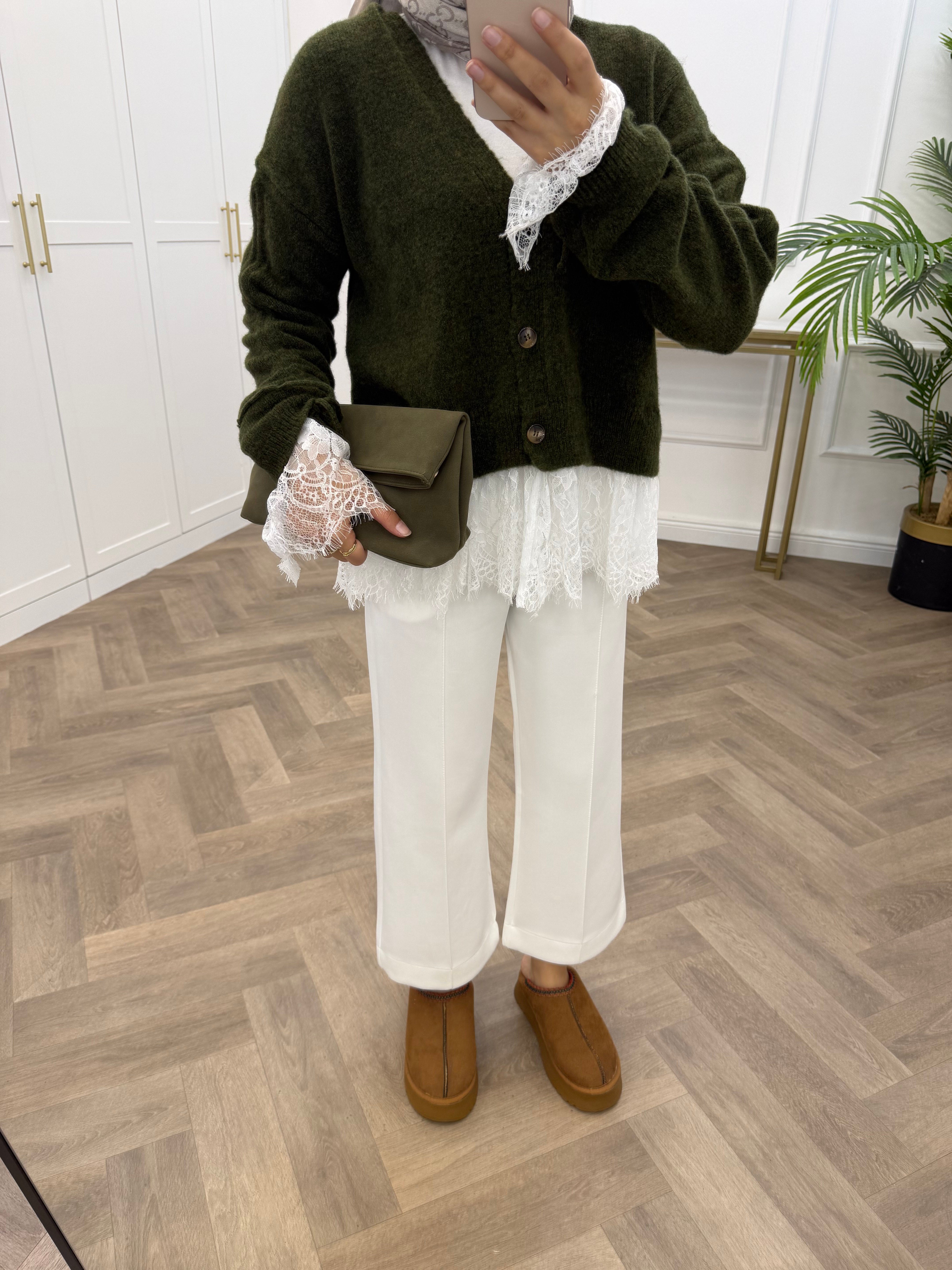DANTELLİ TRİKO HIRKA HAKİ
