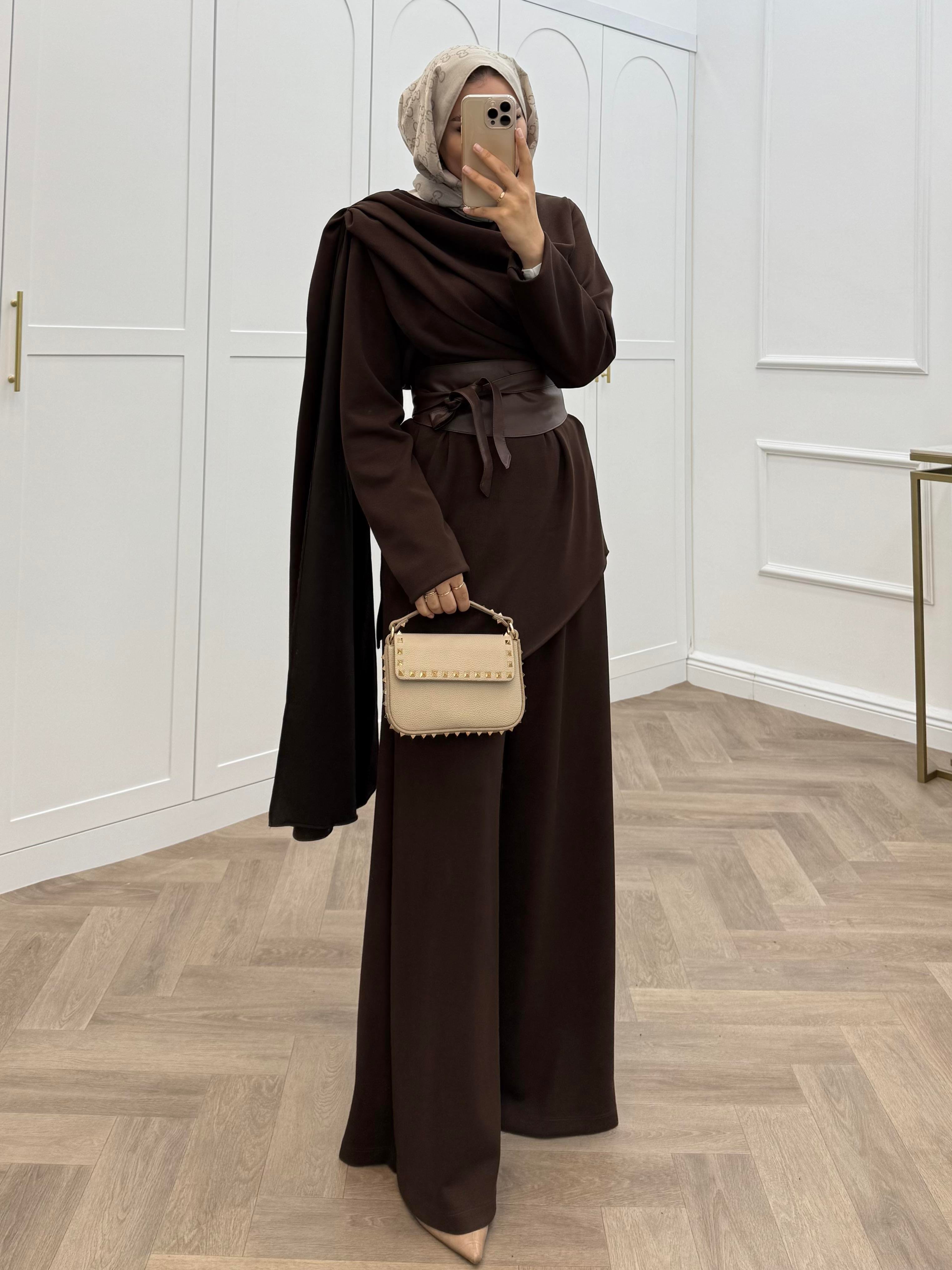 DERİ KEMERLİ PANTOLONLU TAKIM KAHVE