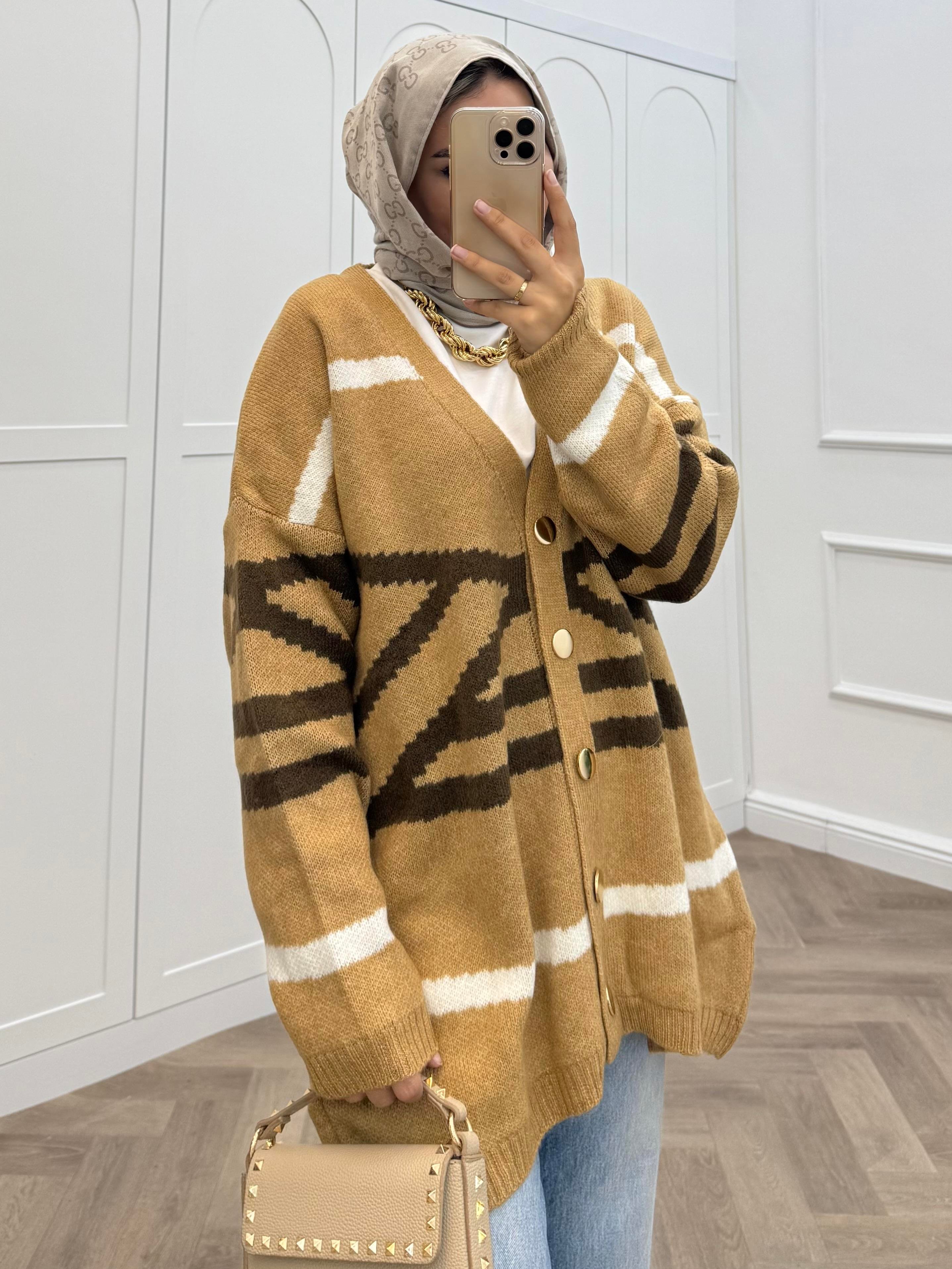 DESENLİ YUMOŞ HIRKA BEJ