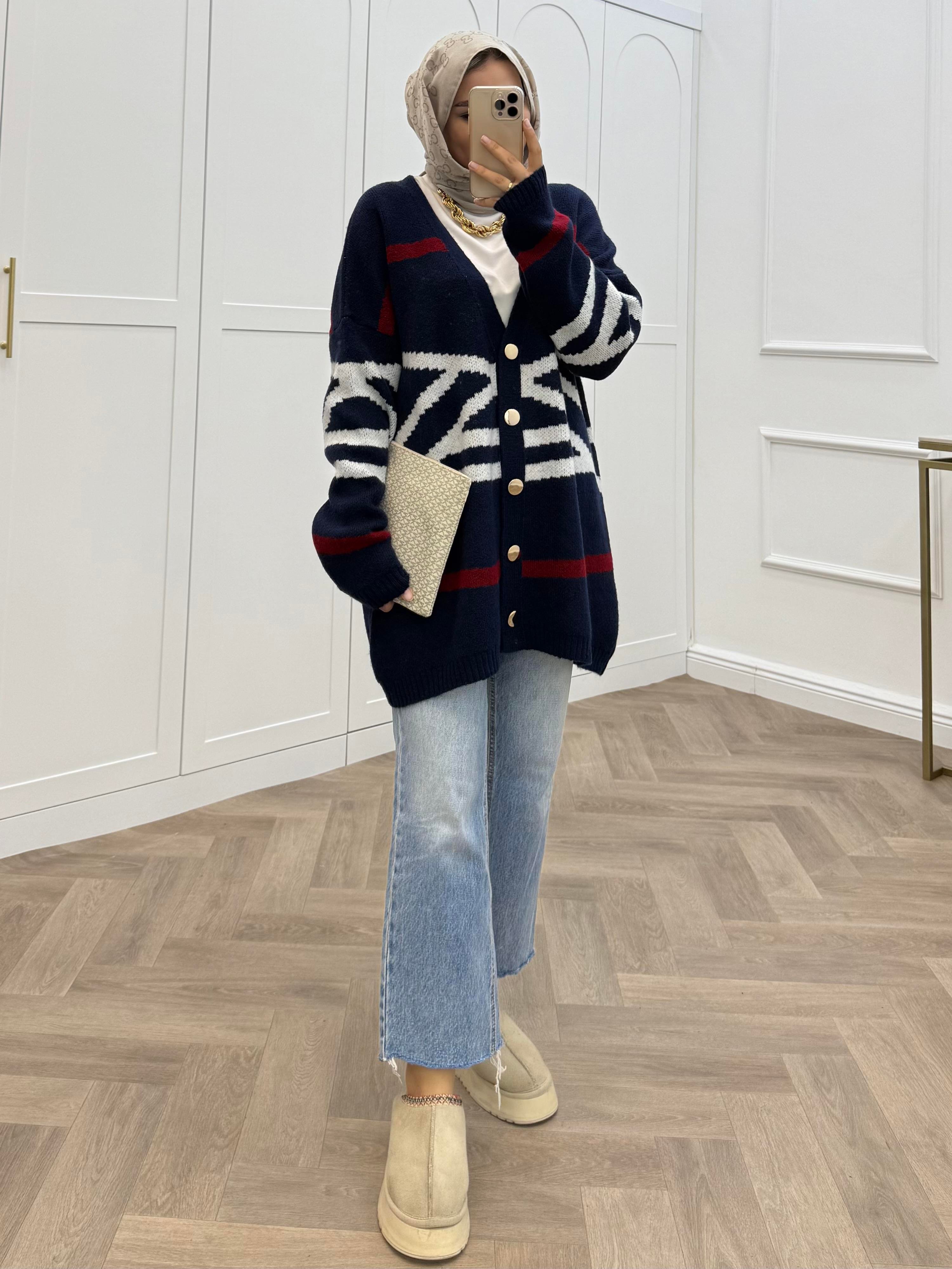 DESENLİ YUMOŞ HIRKA LACİVERT