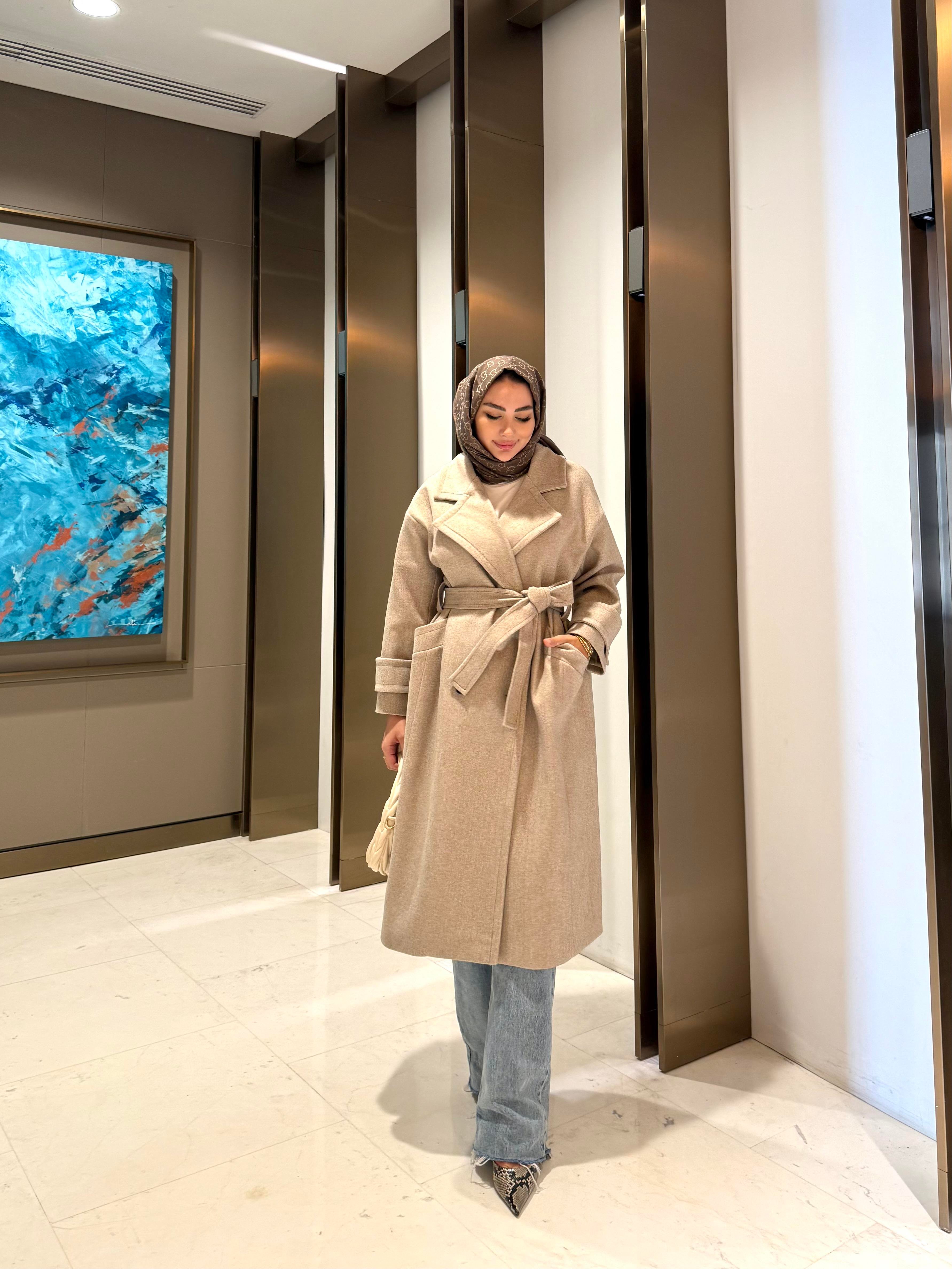 DÖRT DÜĞMELİ KAŞE KABAN BEJ