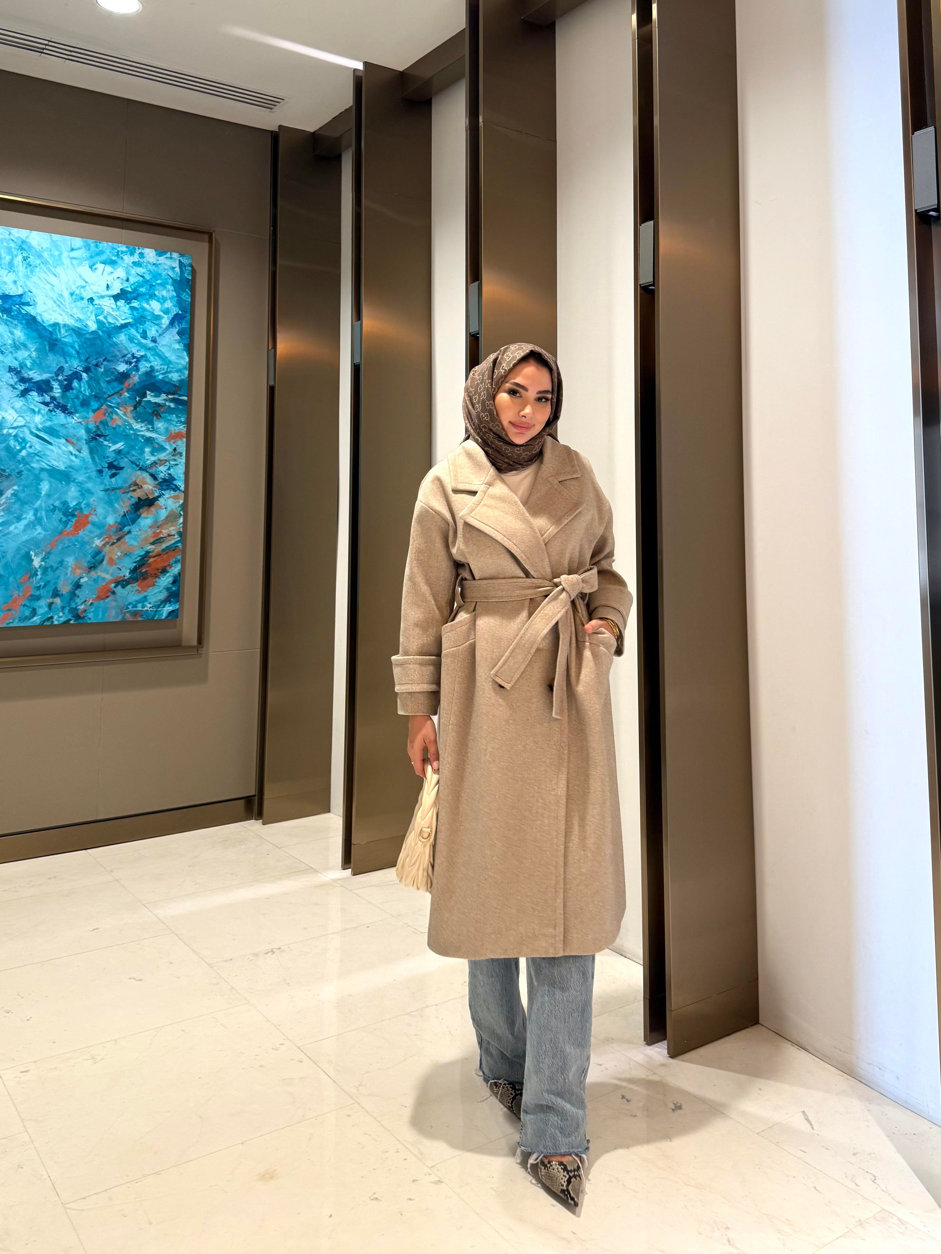 DÖRT DÜĞMELİ KAŞE KABAN BEJ