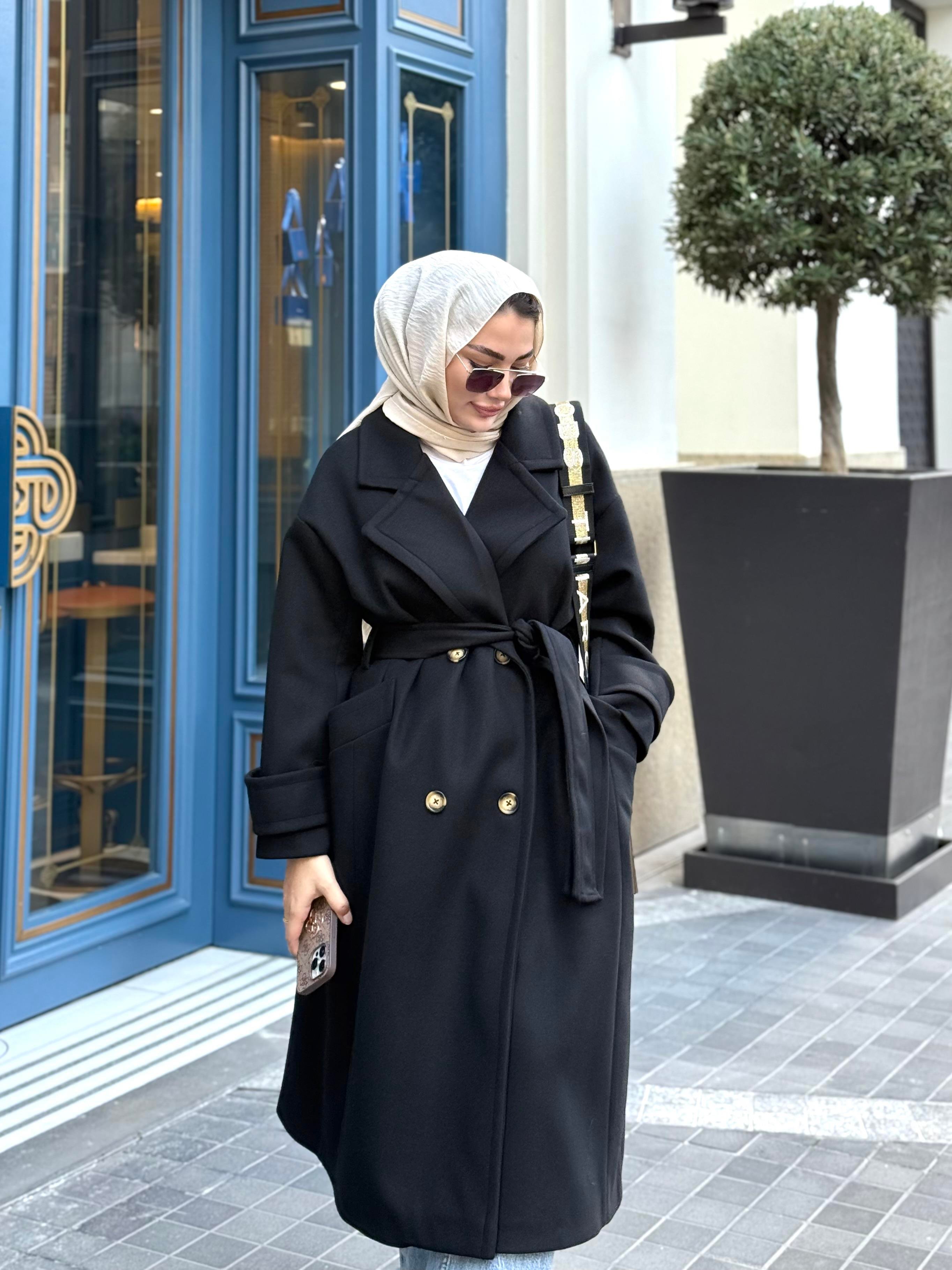 DÖRT DÜĞMELİ KAŞE KABAN SİYAH