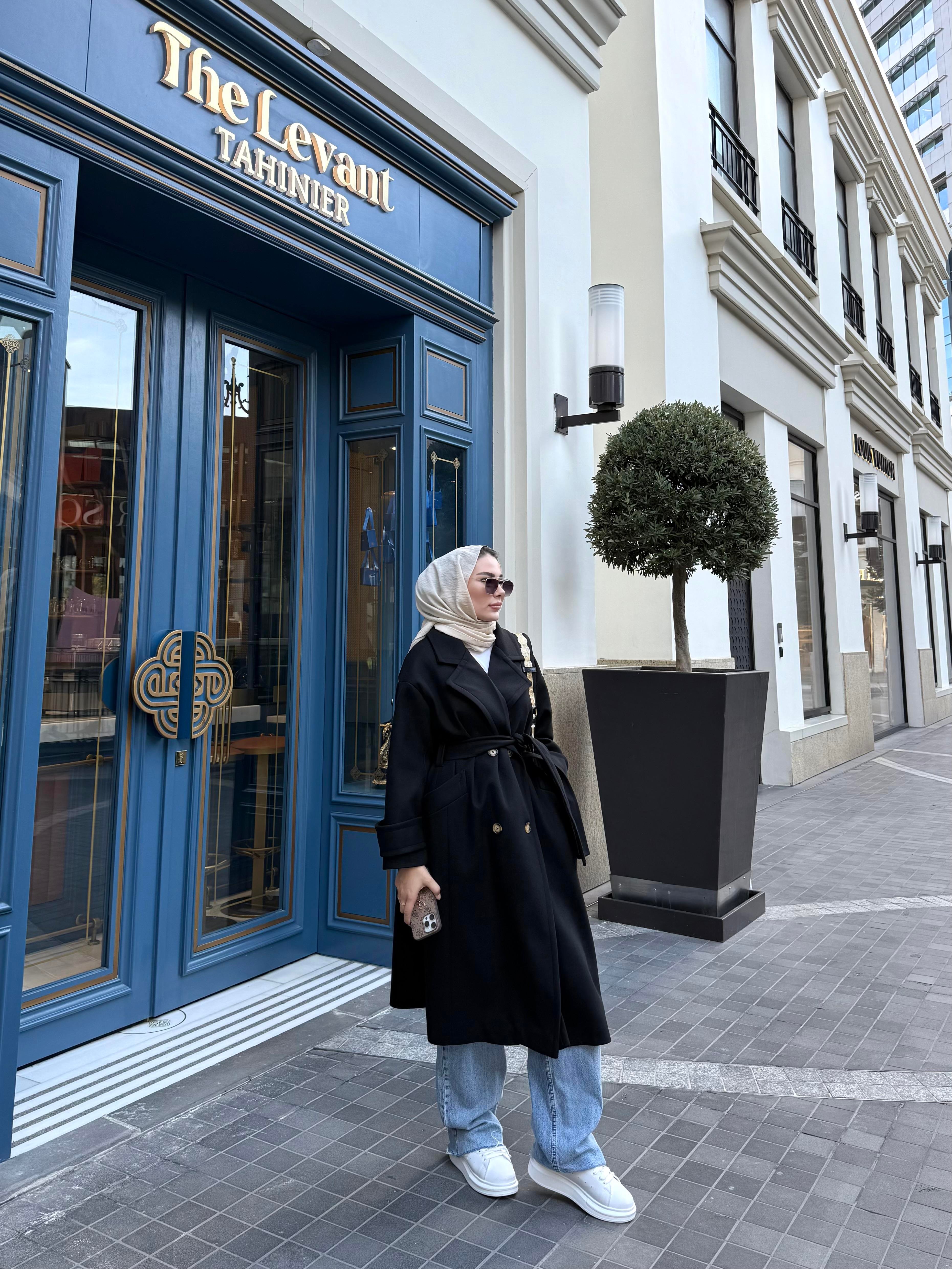 DÖRT DÜĞMELİ KAŞE KABAN SİYAH