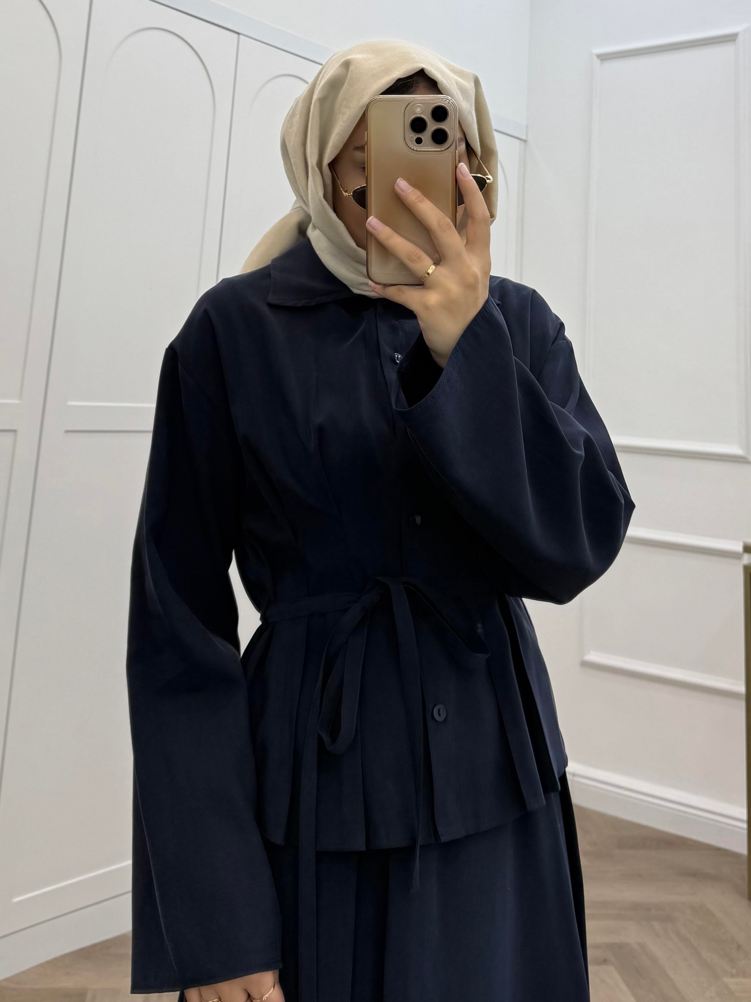 DÜĞMELİ BASİC MODAL ETEKLİ TAKIM LACİVERT