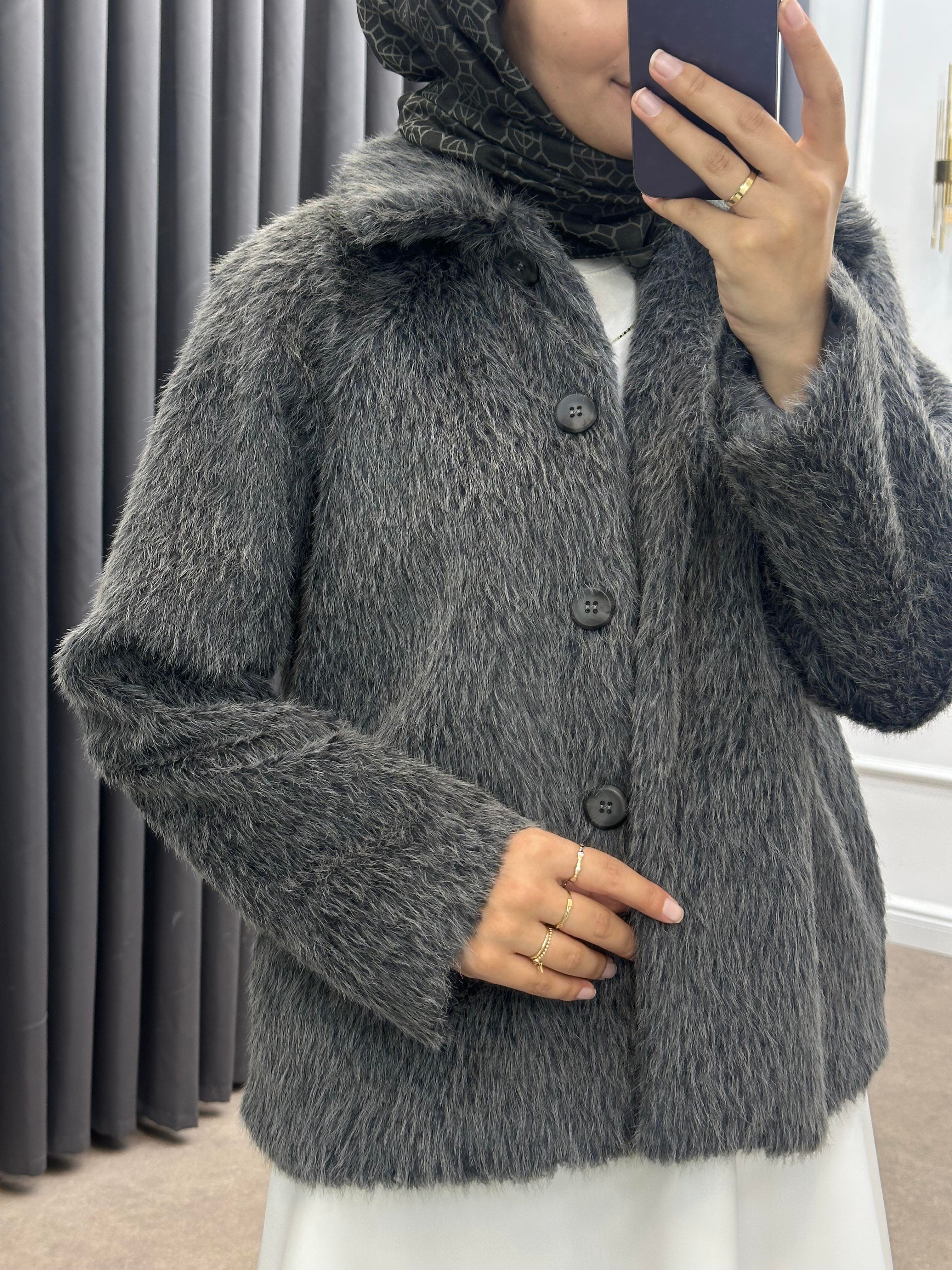 DÜĞMELİ KÜRK ANTRASİT