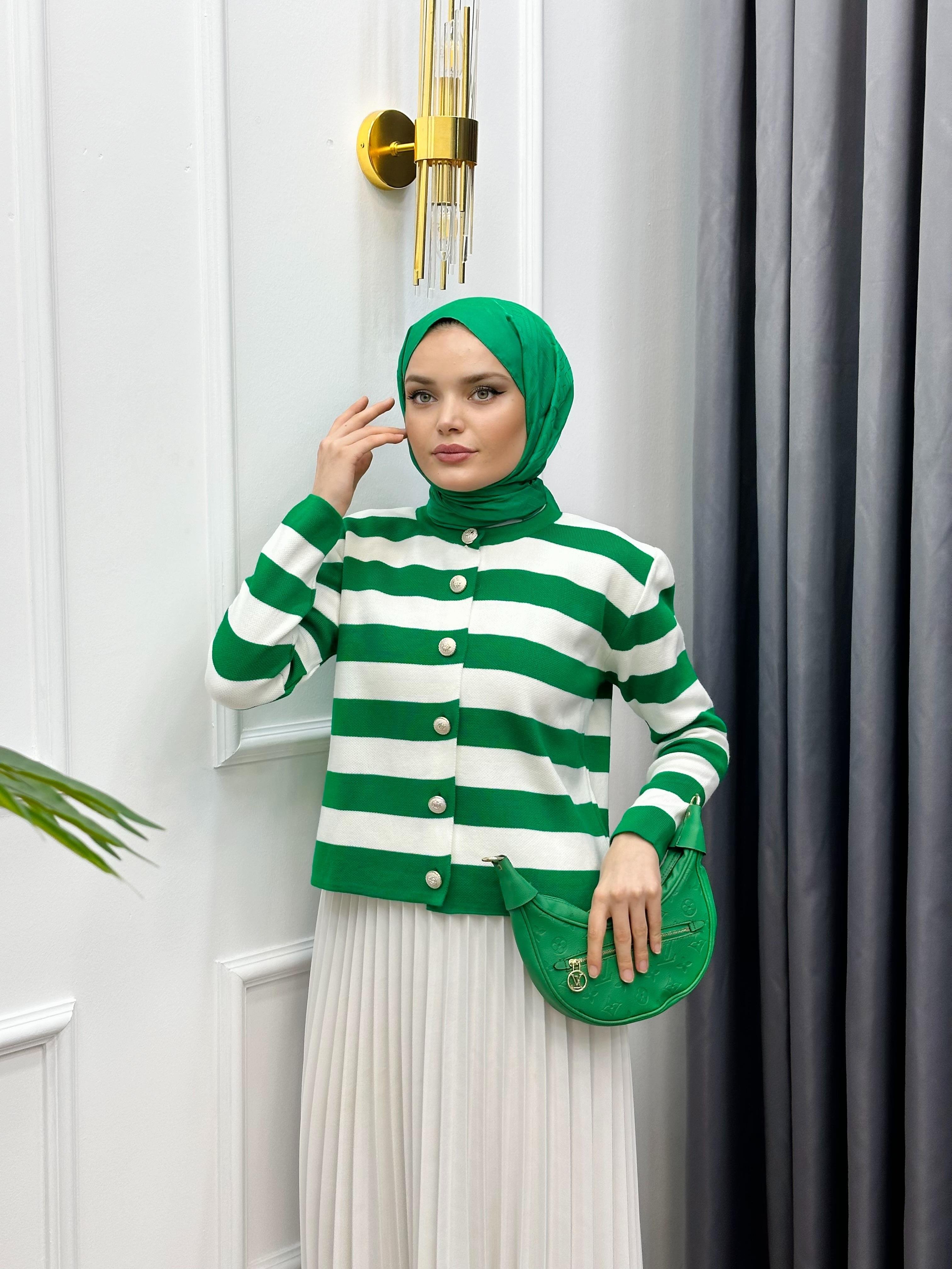 GOLD DÜĞMELİ ÇİZGİLİ HIRKA YEŞİL