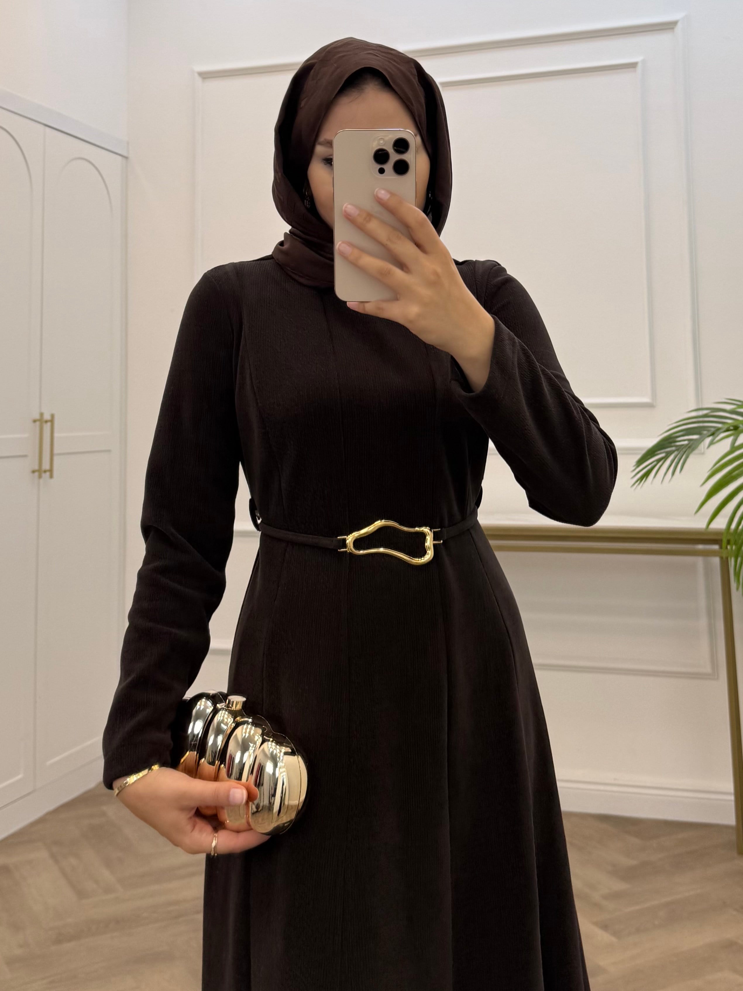 GOLD TOKALI KADİFE ELBİSE KAHVE
