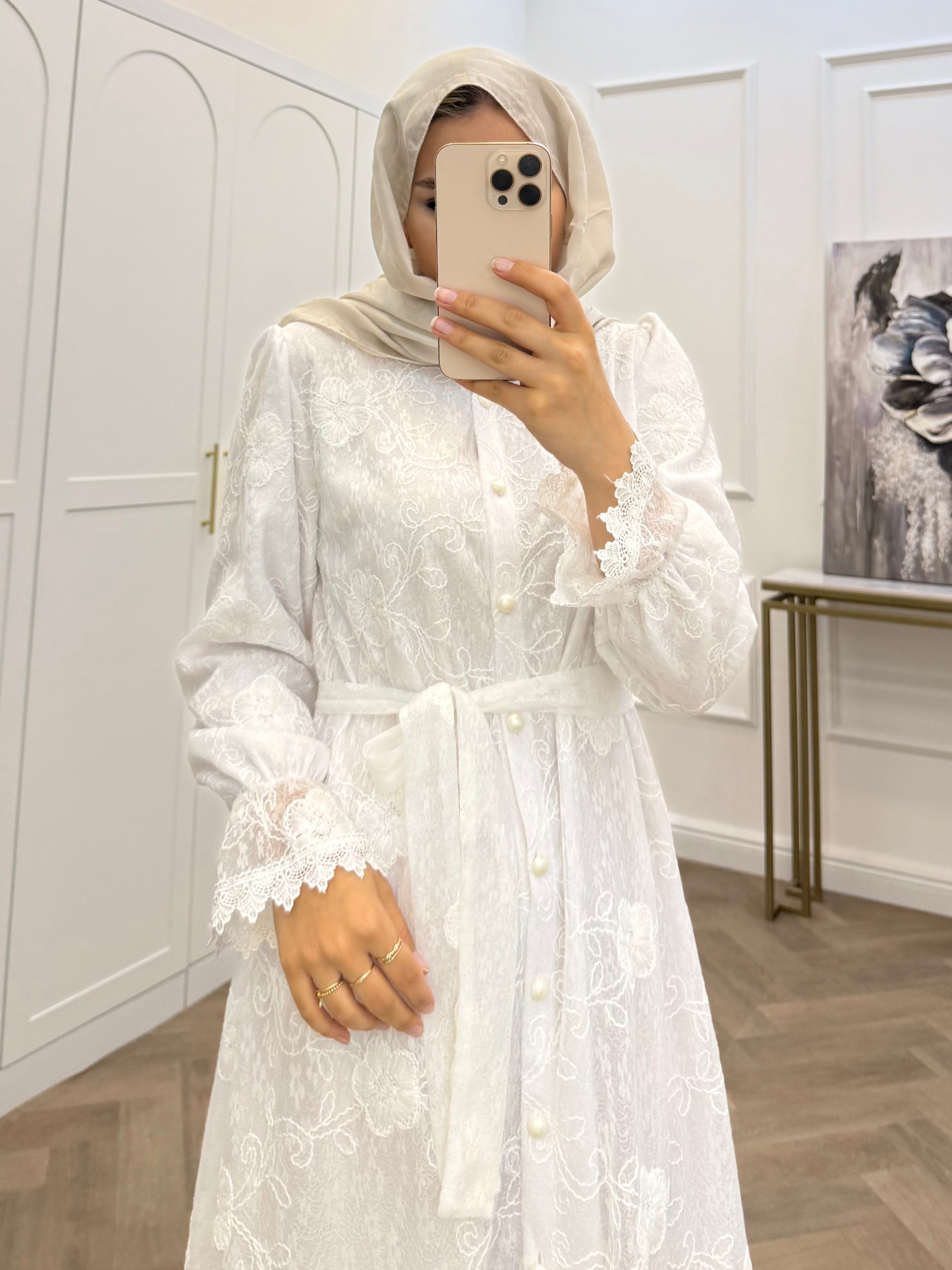 GÜPÜRLÜ ELBİSE BEYAZ