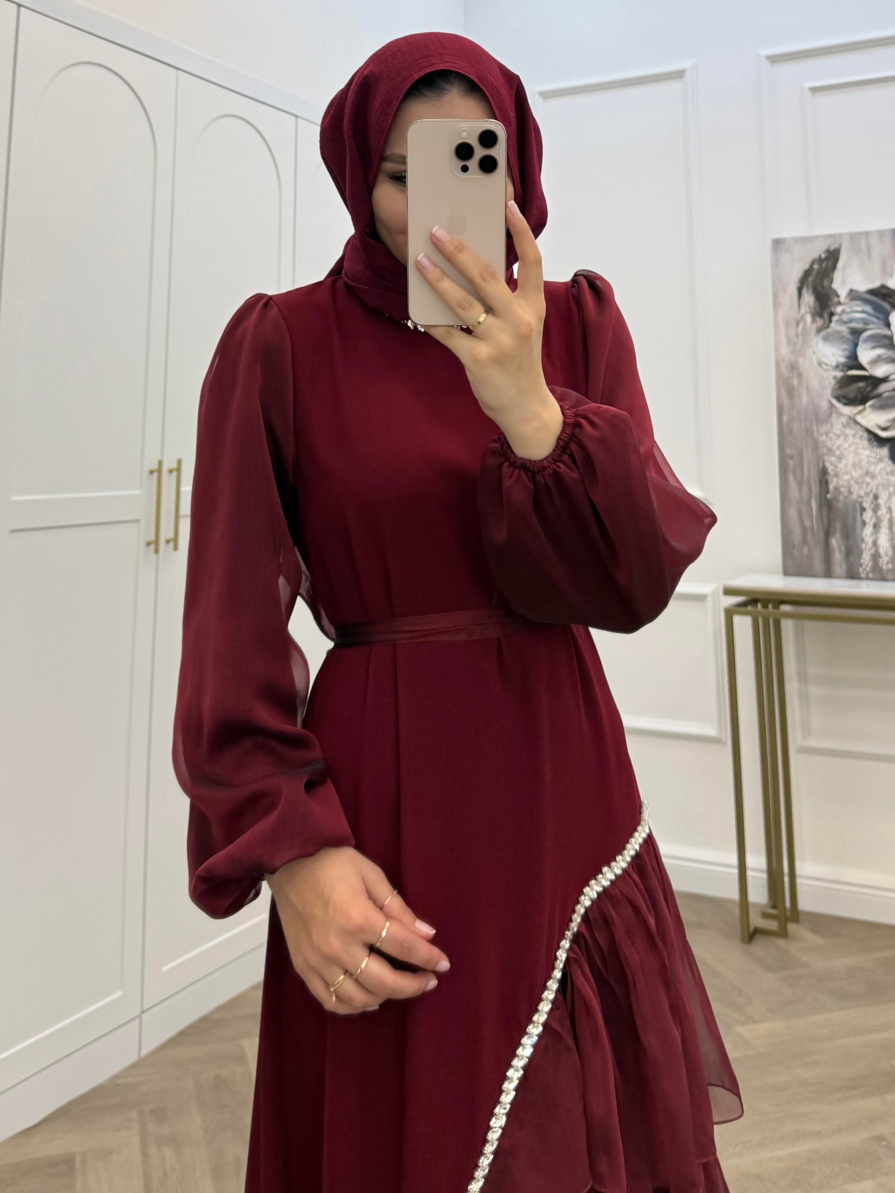 HAKİM YAKA ŞERİT TAŞLI ELBİSE BORDO