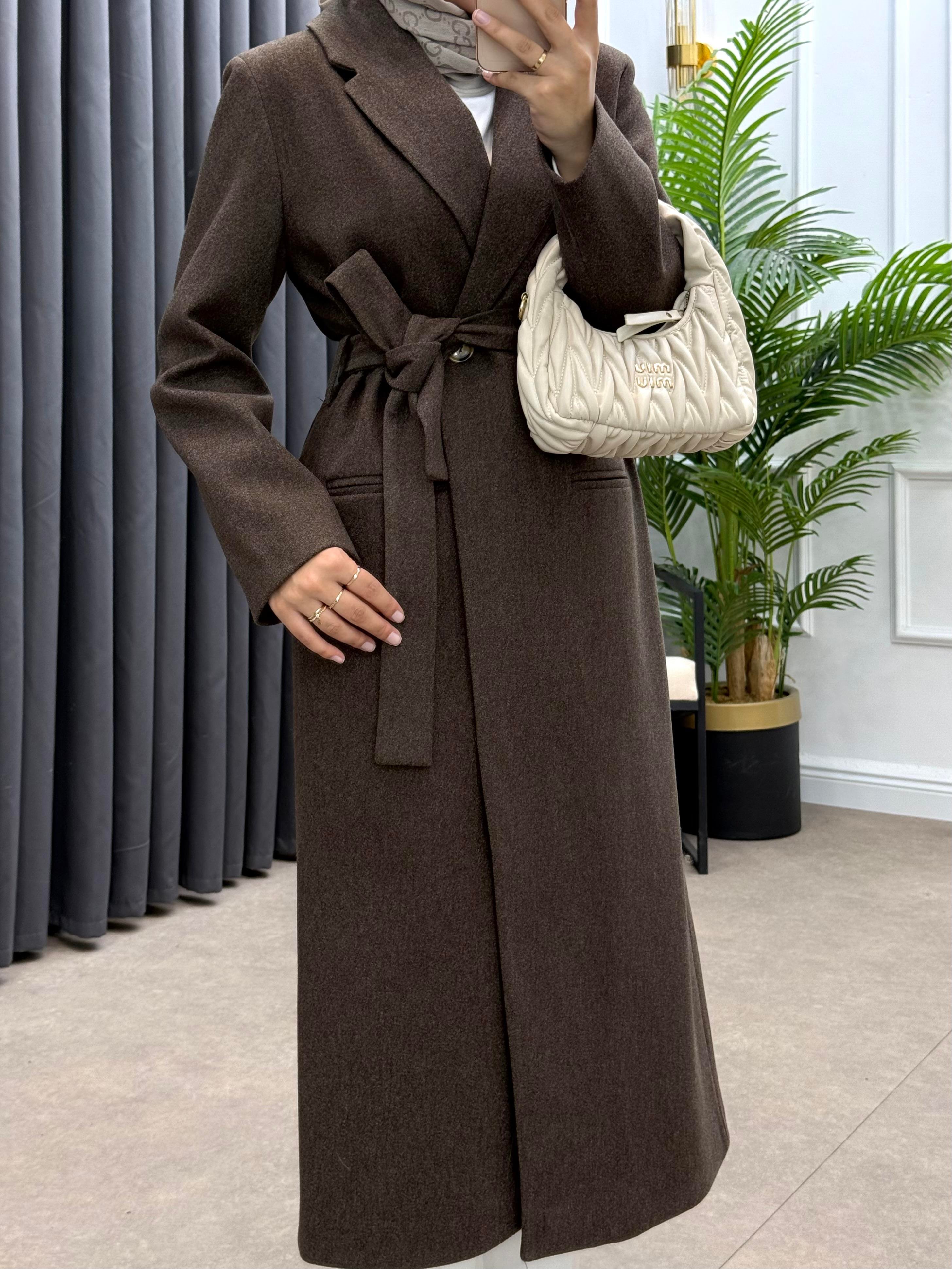 İKİ DÜĞMELİ KAŞE KABAN KAHVE