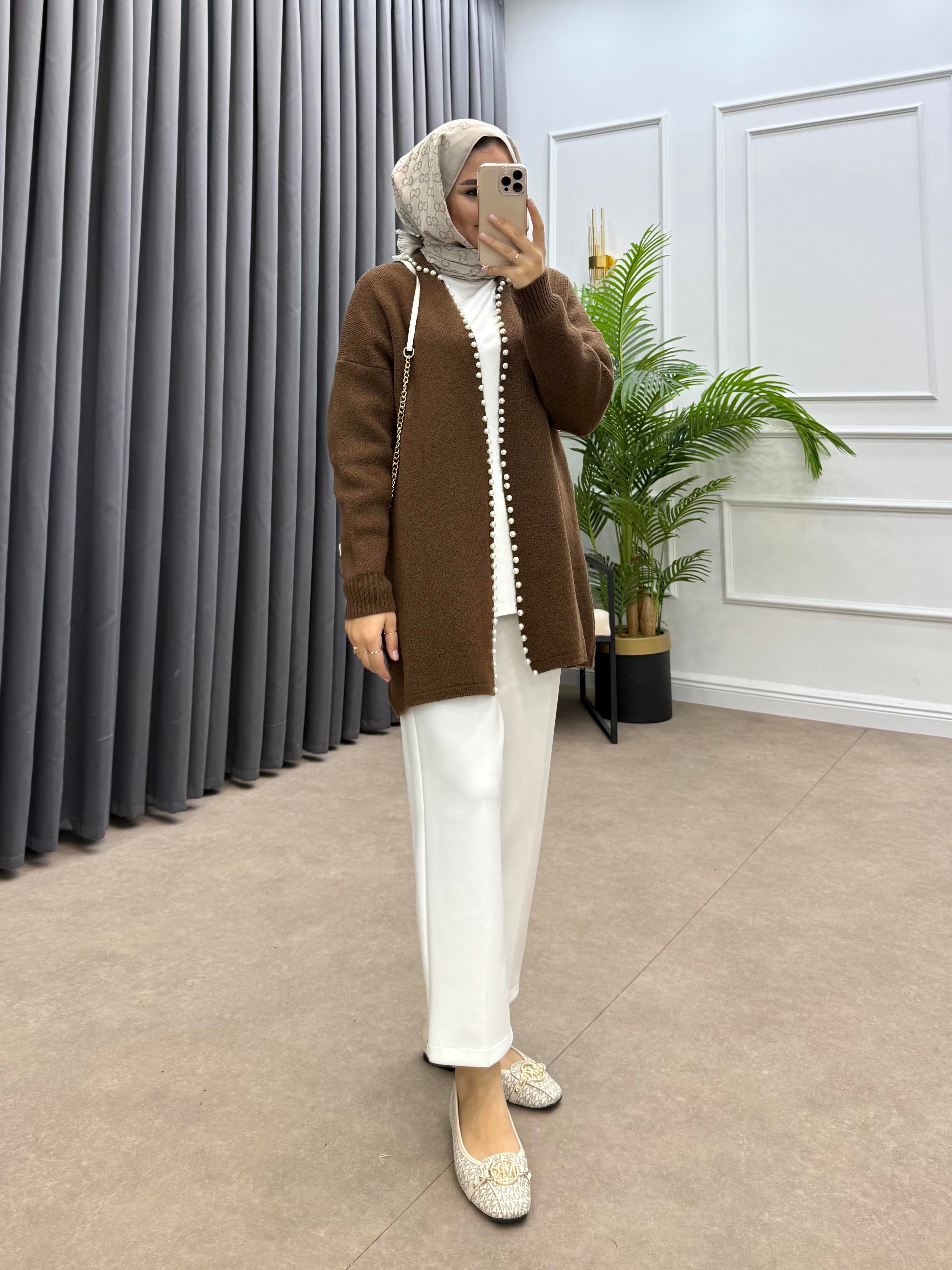 İNCİLİ YUMOS HIRKA KAHVE