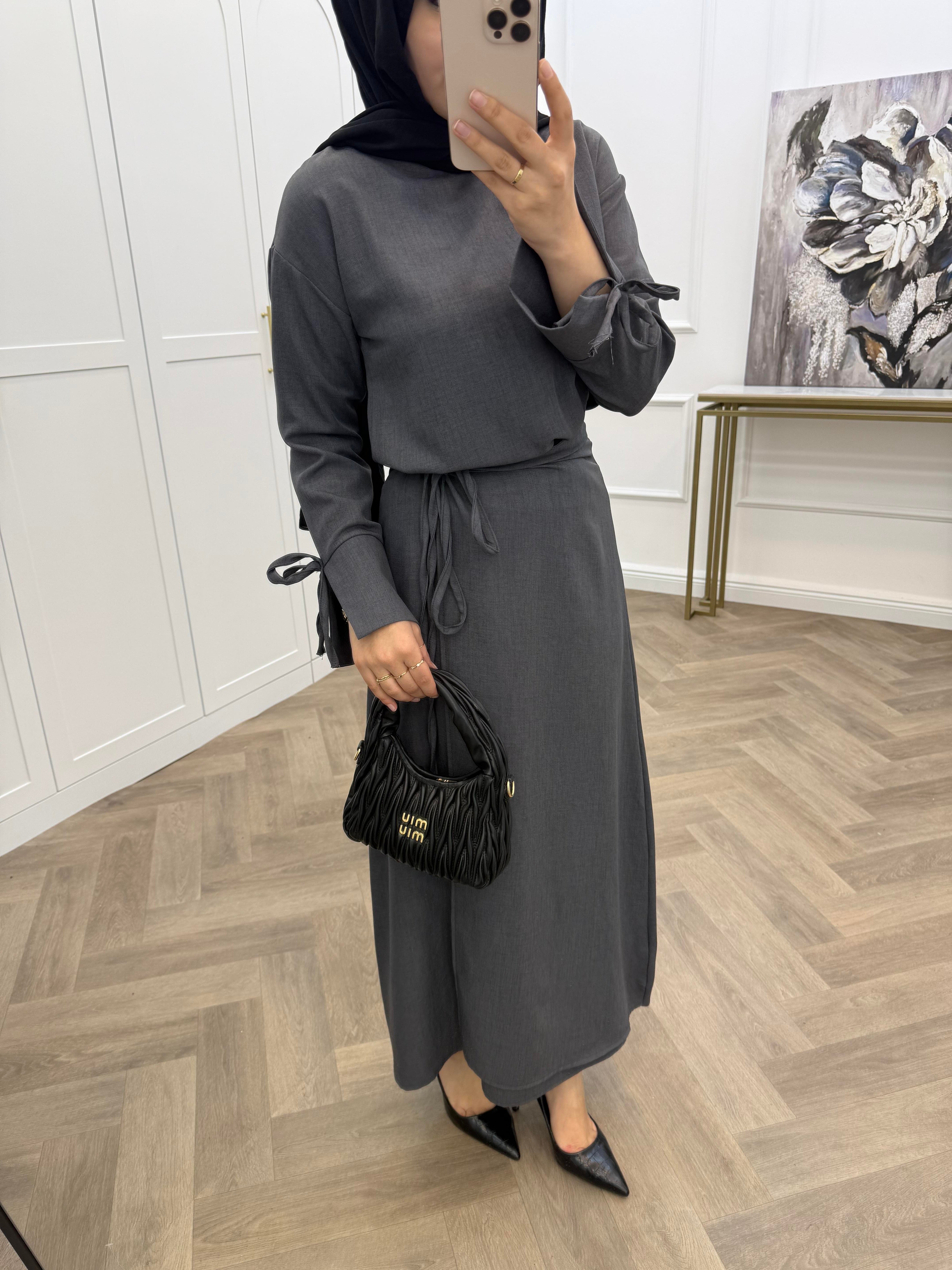 İP BAĞLAMALI BASİC ETEKLİ TAKIM GRİ