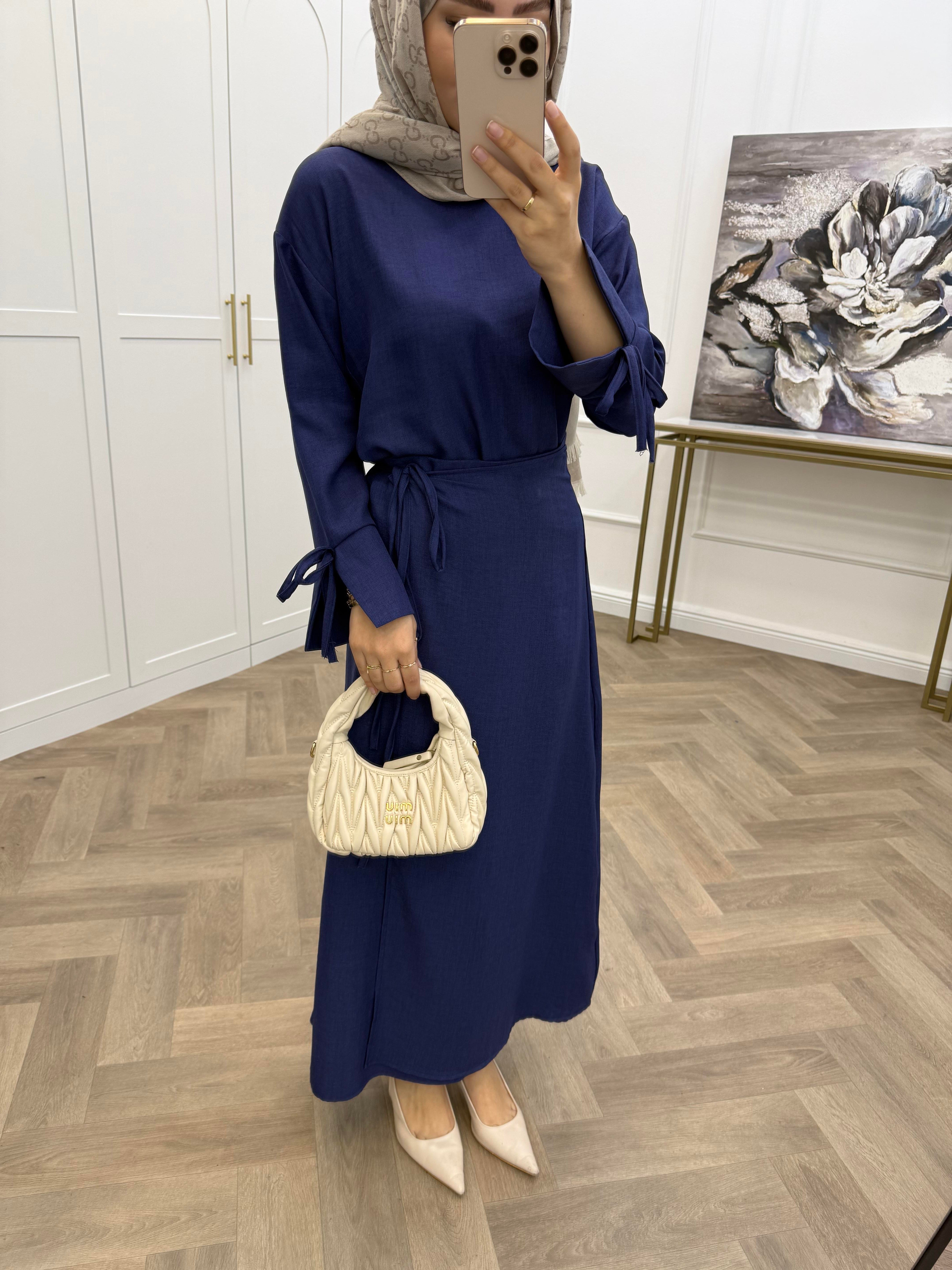 İP BAĞLAMALI BASİC ETEKLİ TAKIM LACİVERT