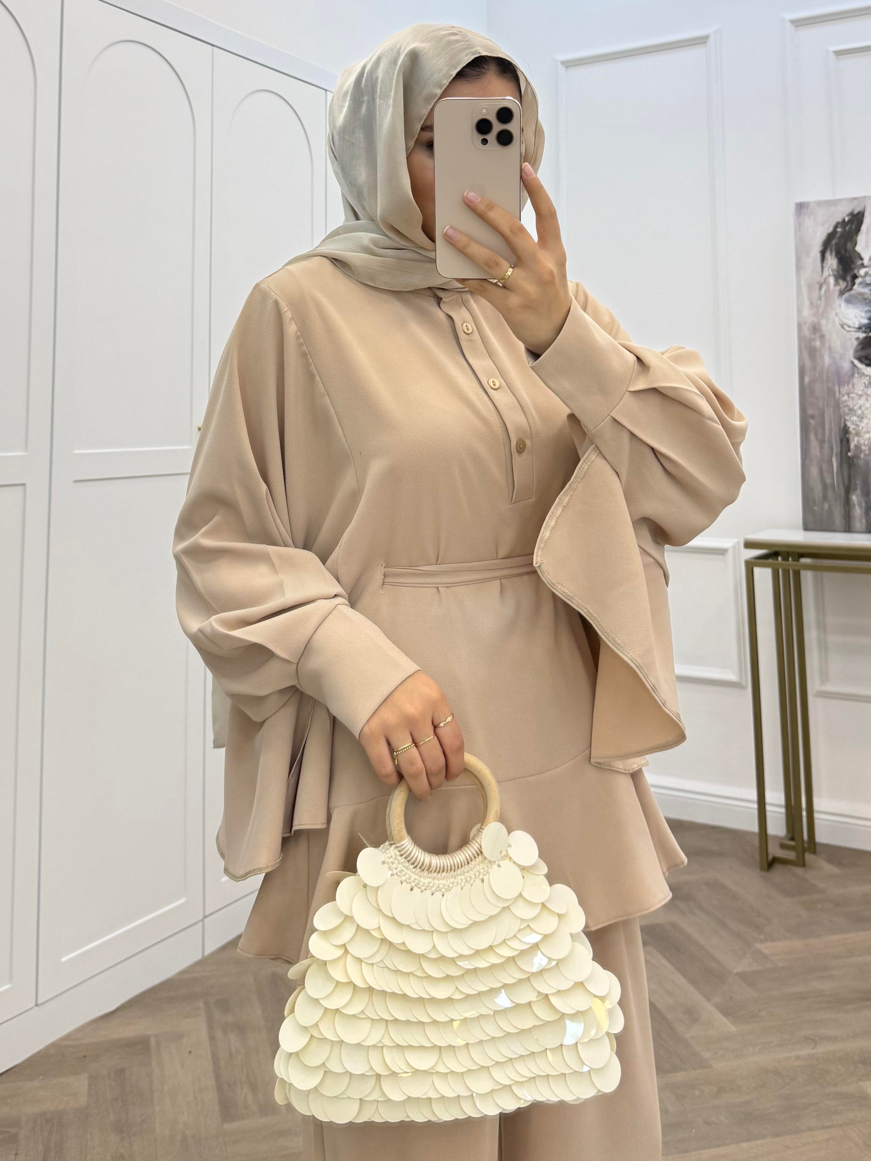 İPEK PANTOLONLU TAKIM BEJ