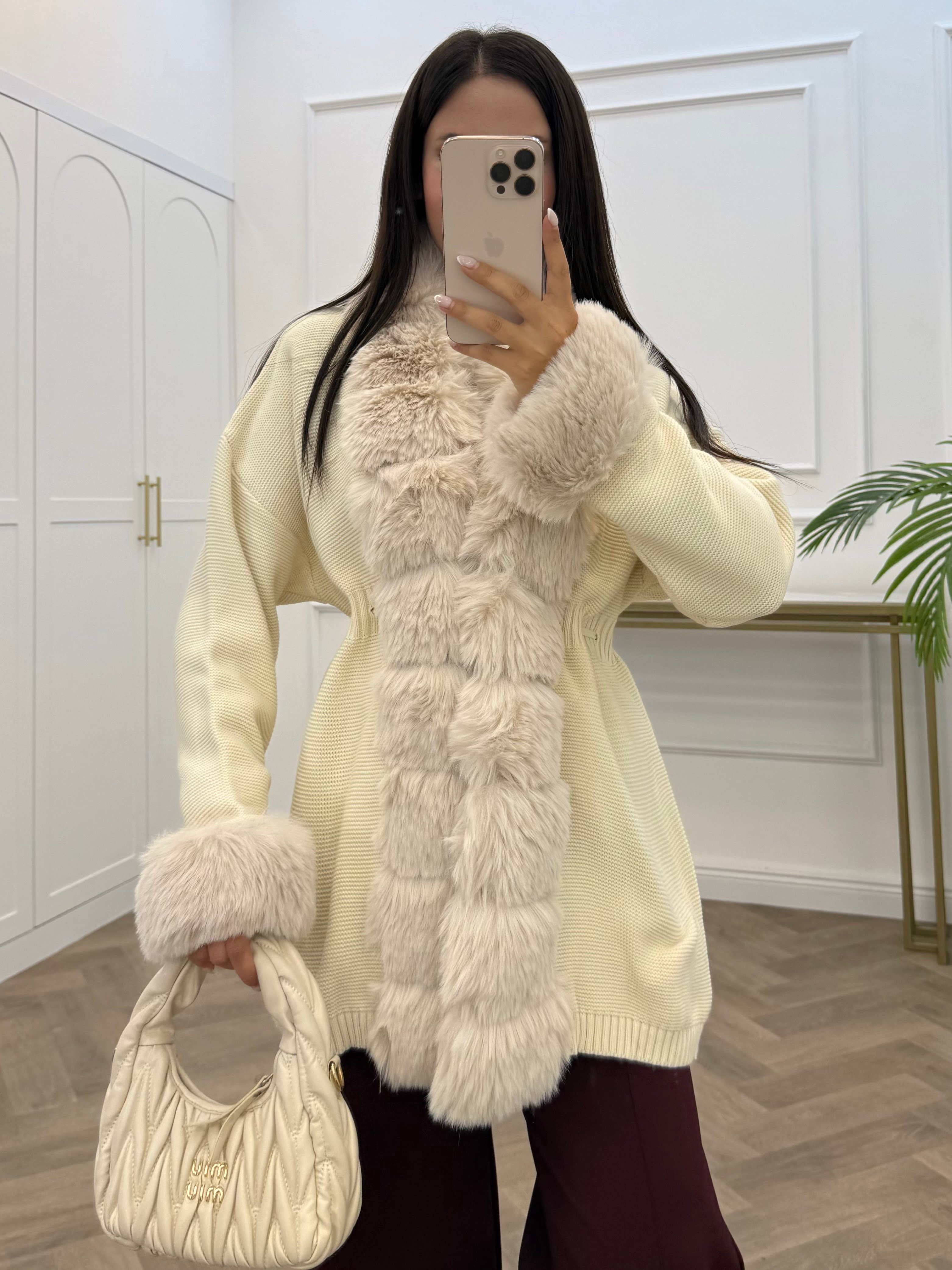 JESSİCA KÜRKLÜ TRİKO HIRKA TAŞ