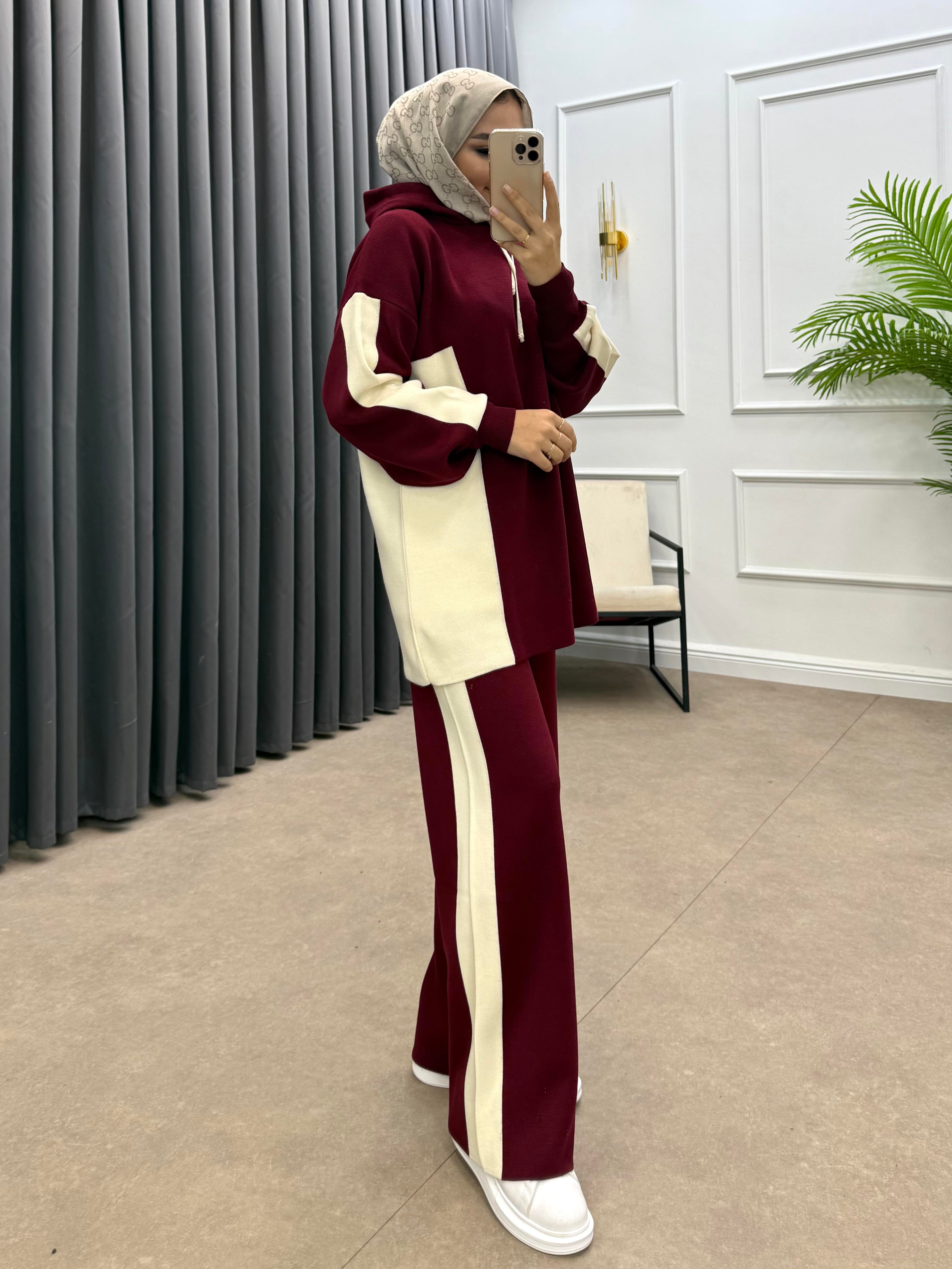 KAPÜŞONLU ŞERİTLİ TRİKO TAKIM BORDO