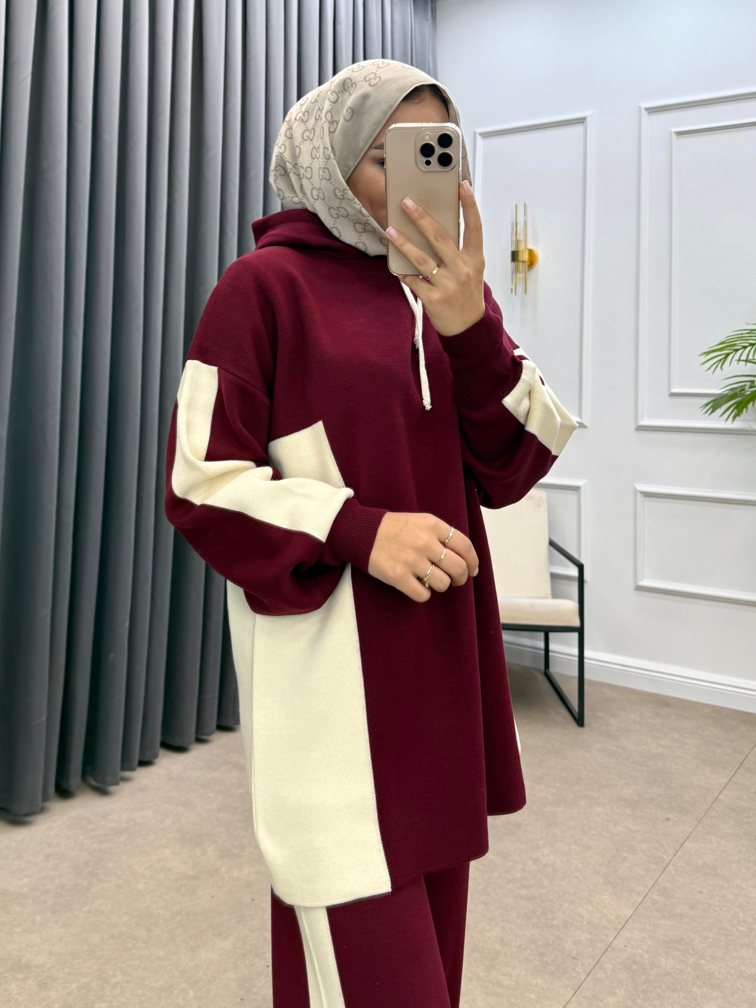 KAPÜŞONLU ŞERİTLİ TRİKO TAKIM BORDO