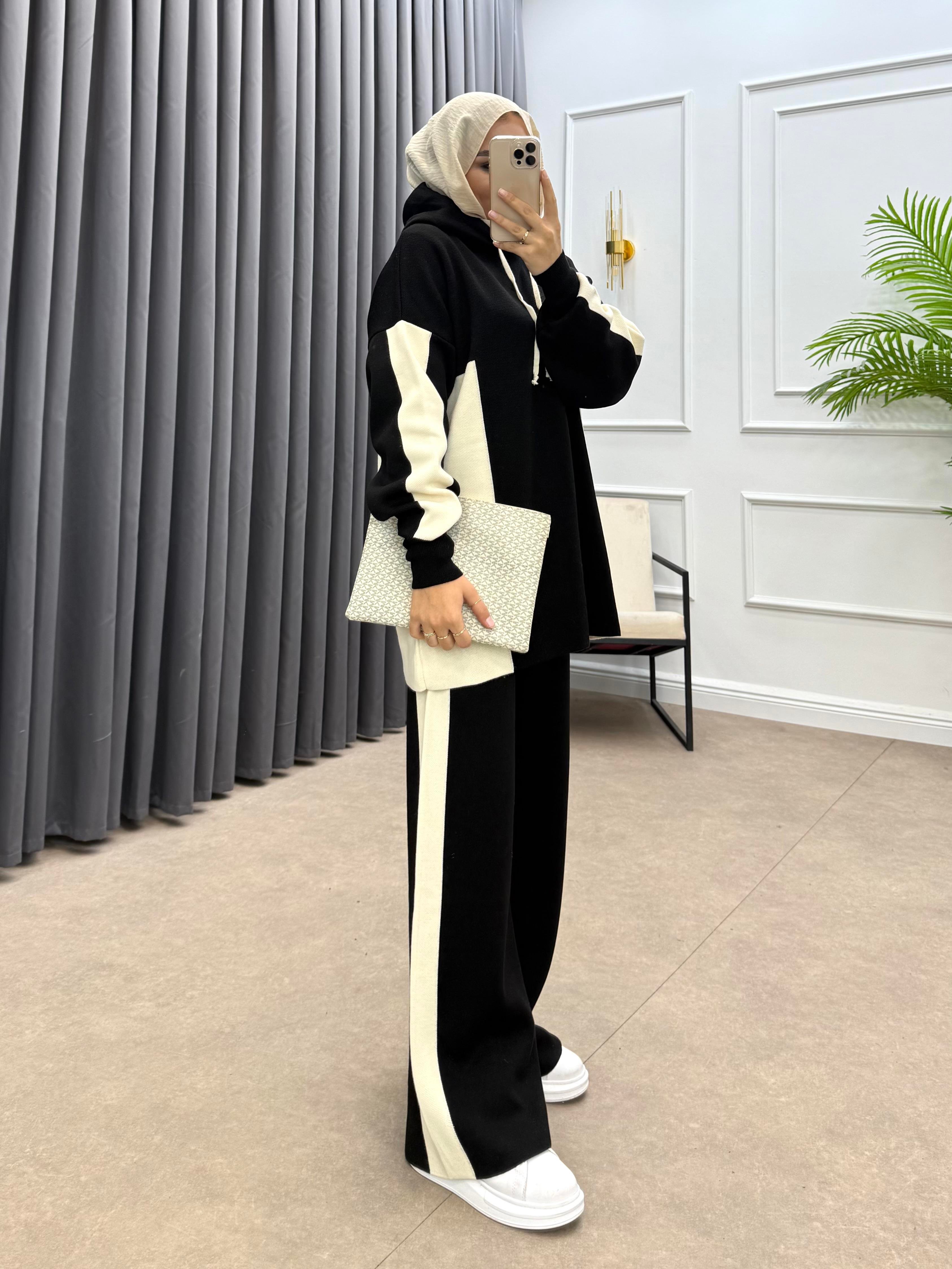 KAPÜŞONLU ŞERİTLİ TRİKO TAKIM SİYAH