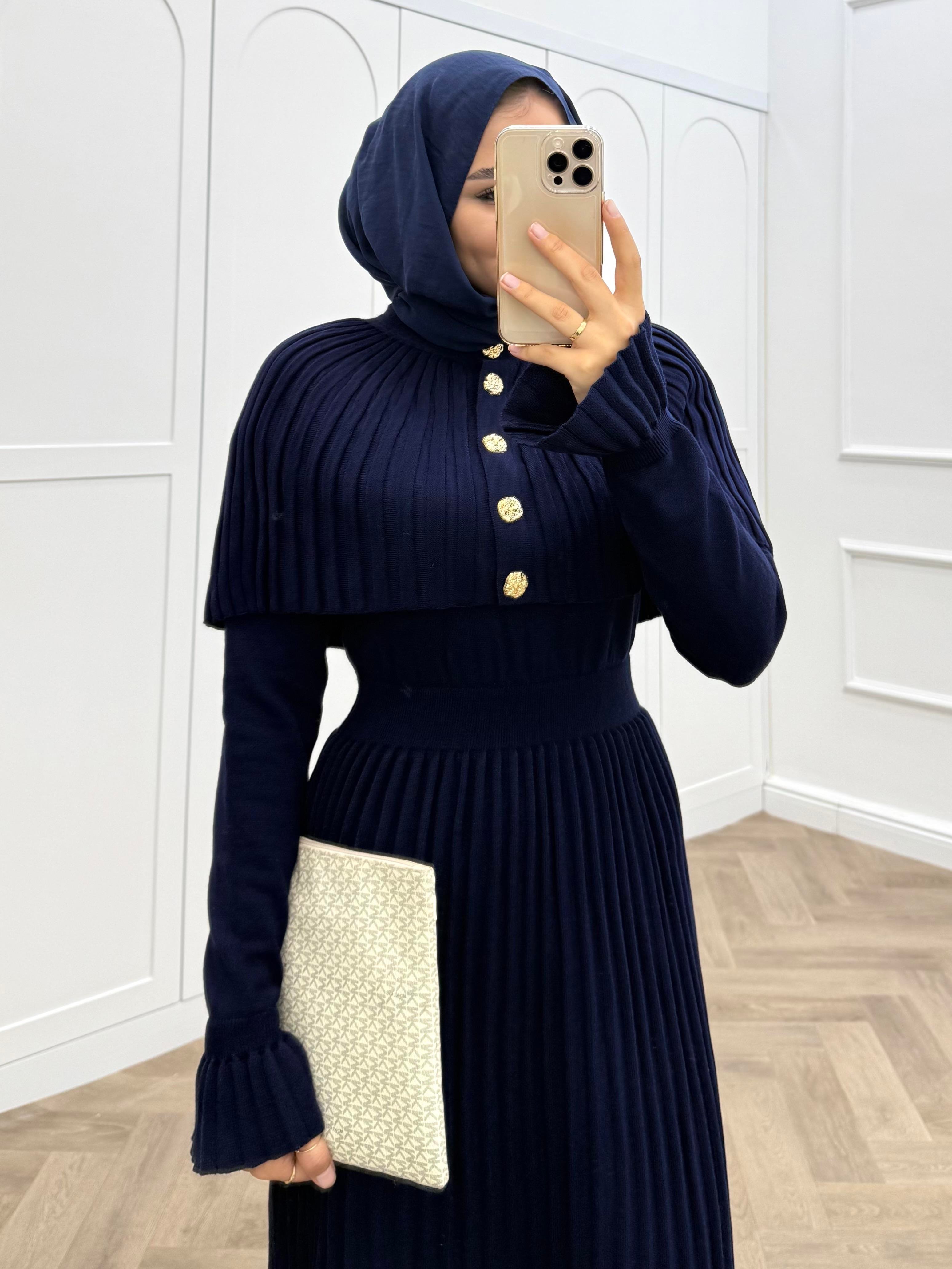 KELEBEK PELERİNLİ TAKIM ELBİSE LACİVERT