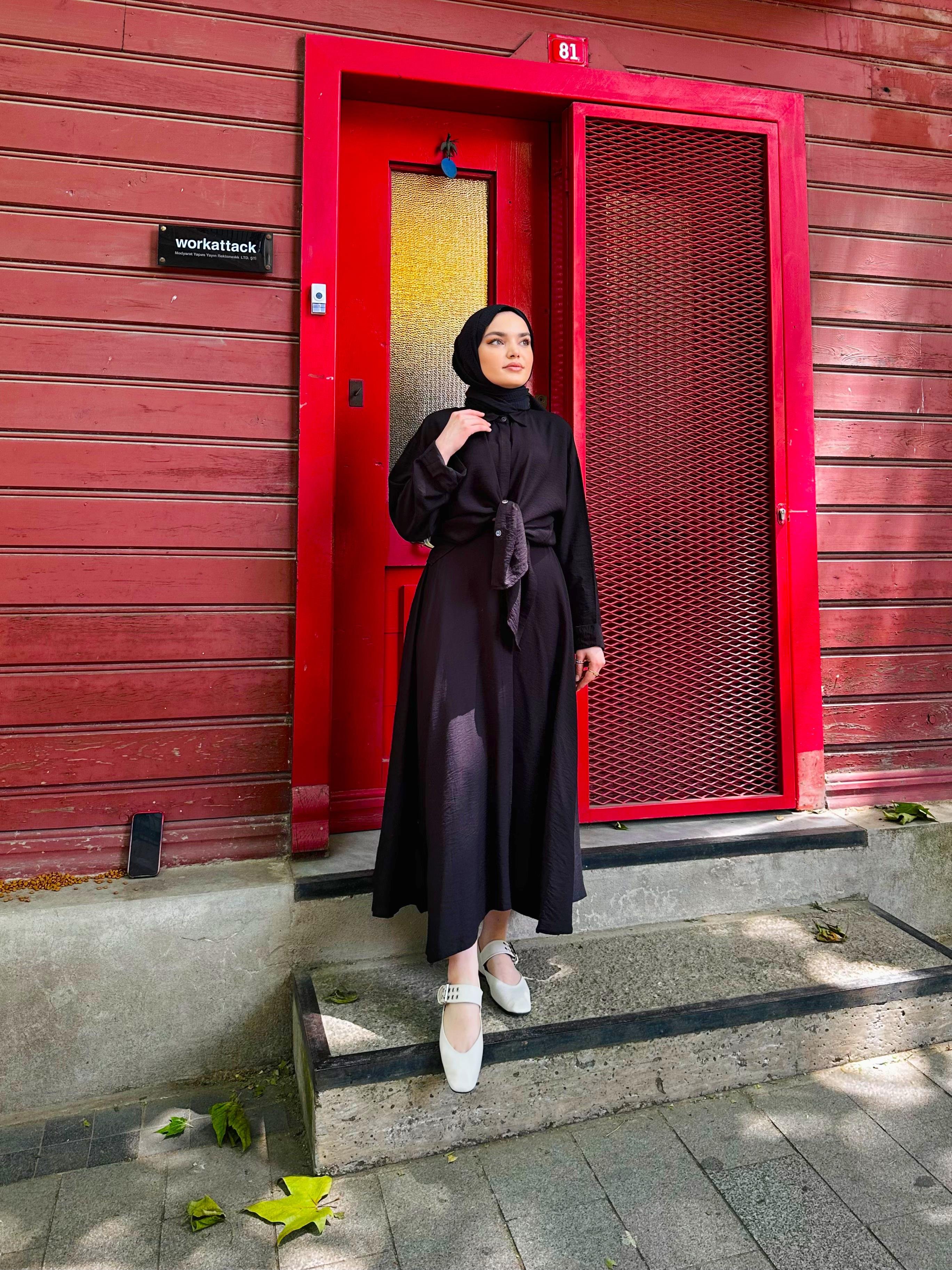 KETEN ETEKLİ TAKIM SİYAH