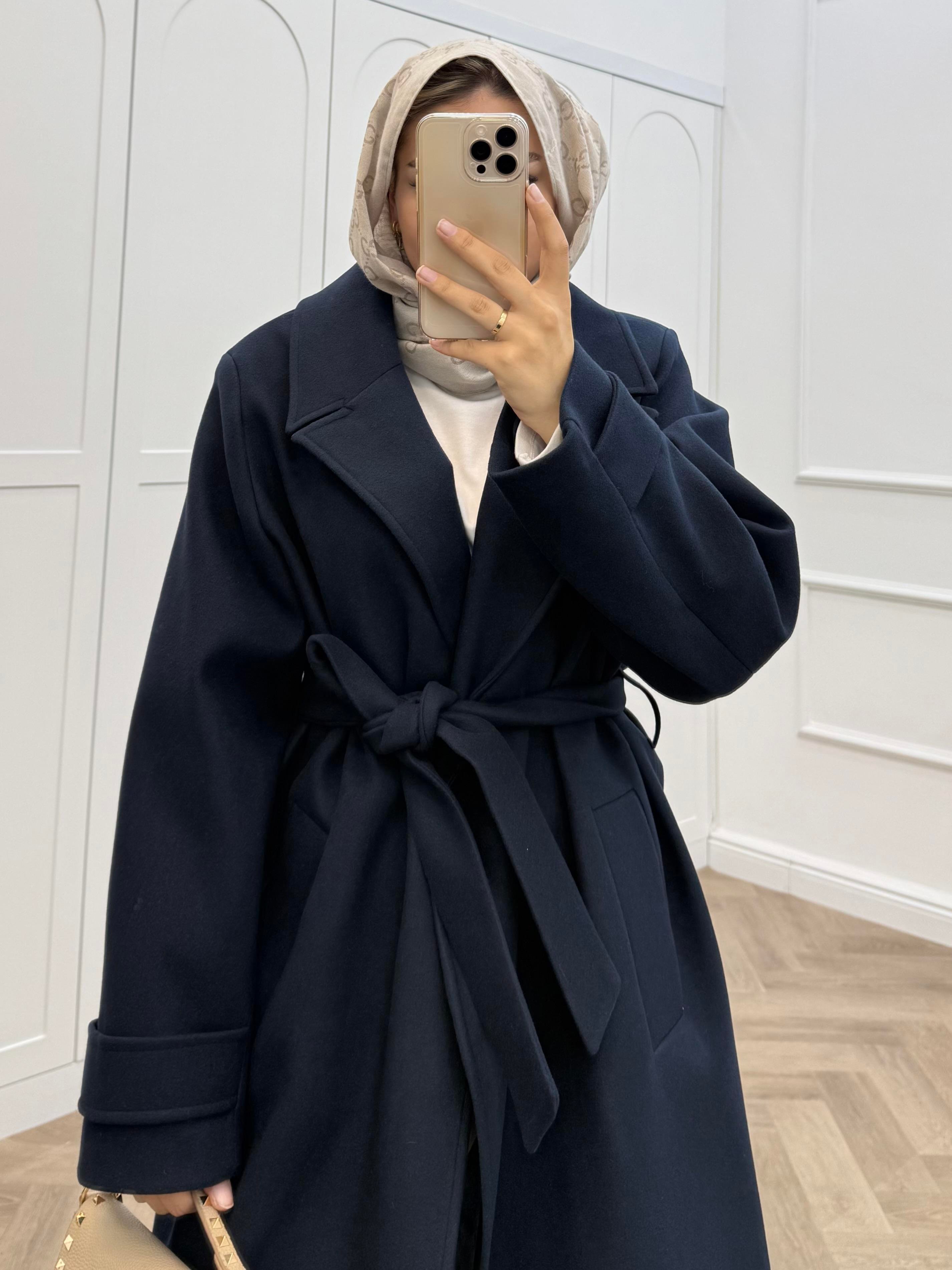 KOL APOLET DETAYLI KAŞE KABAN  LACİVERT