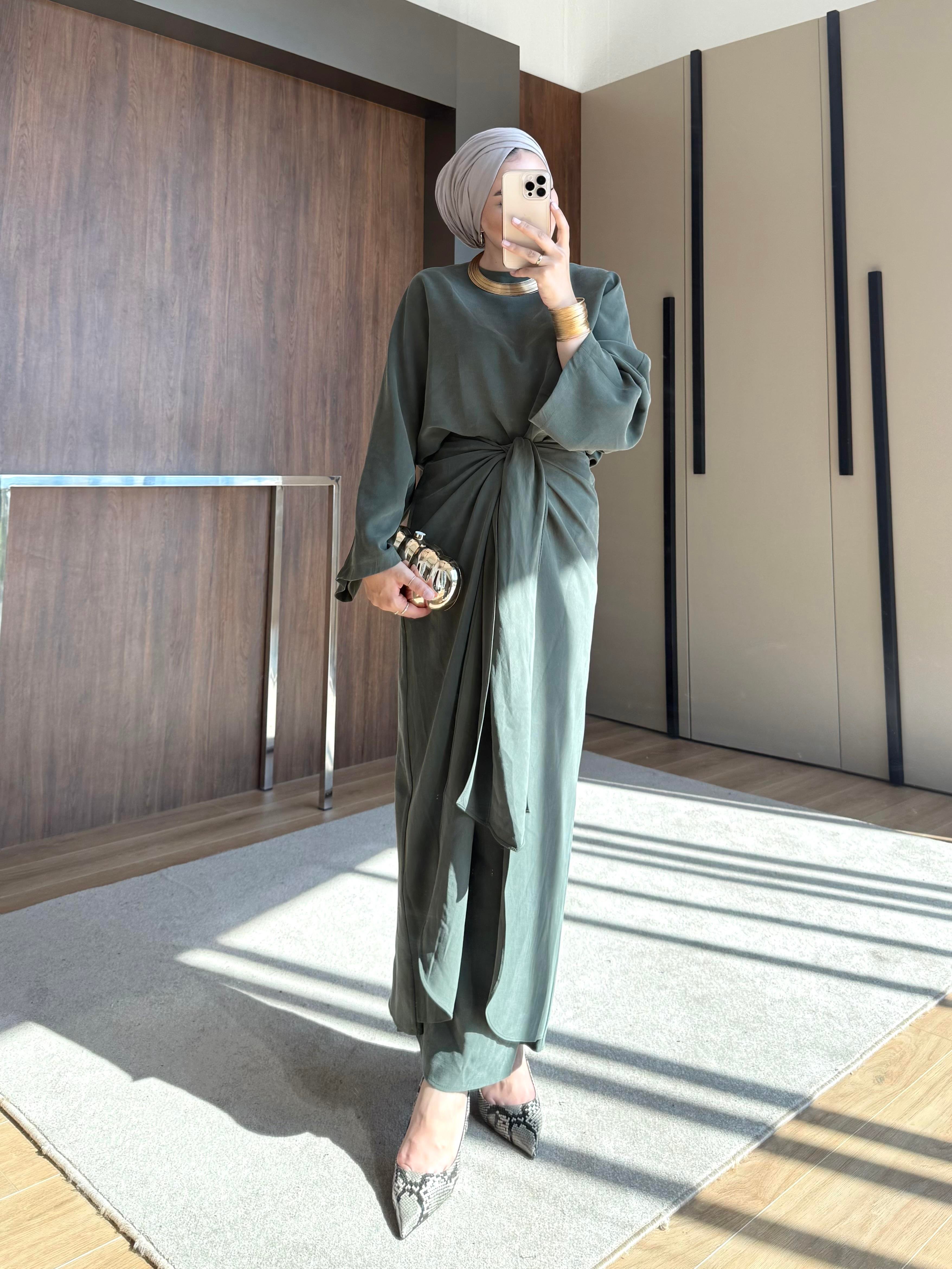 KURDELE DETAY ETEKLİ TAKIM HAKİ