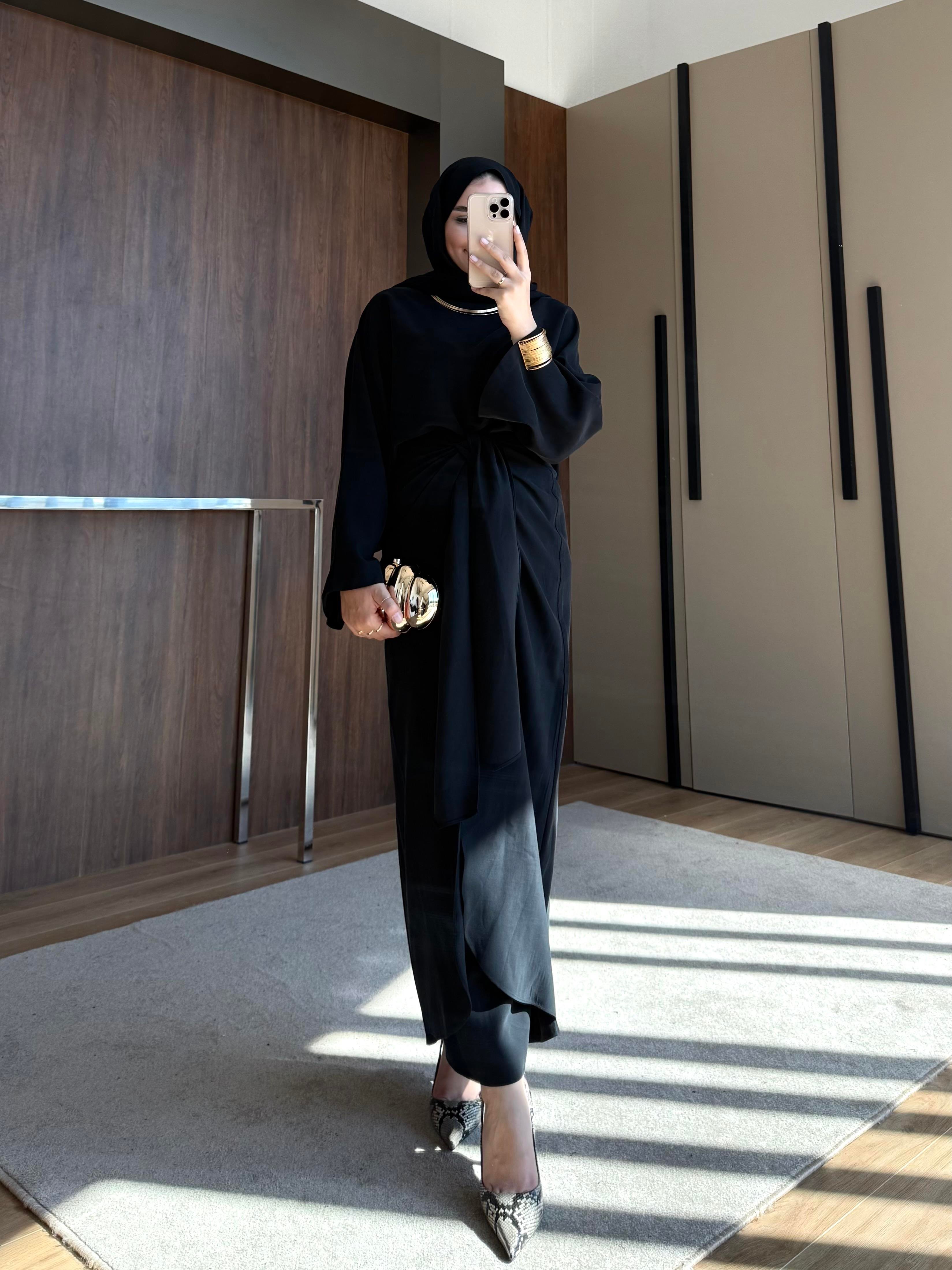 KURDELE DETAY ETEKLİ TAKIM SİYAH