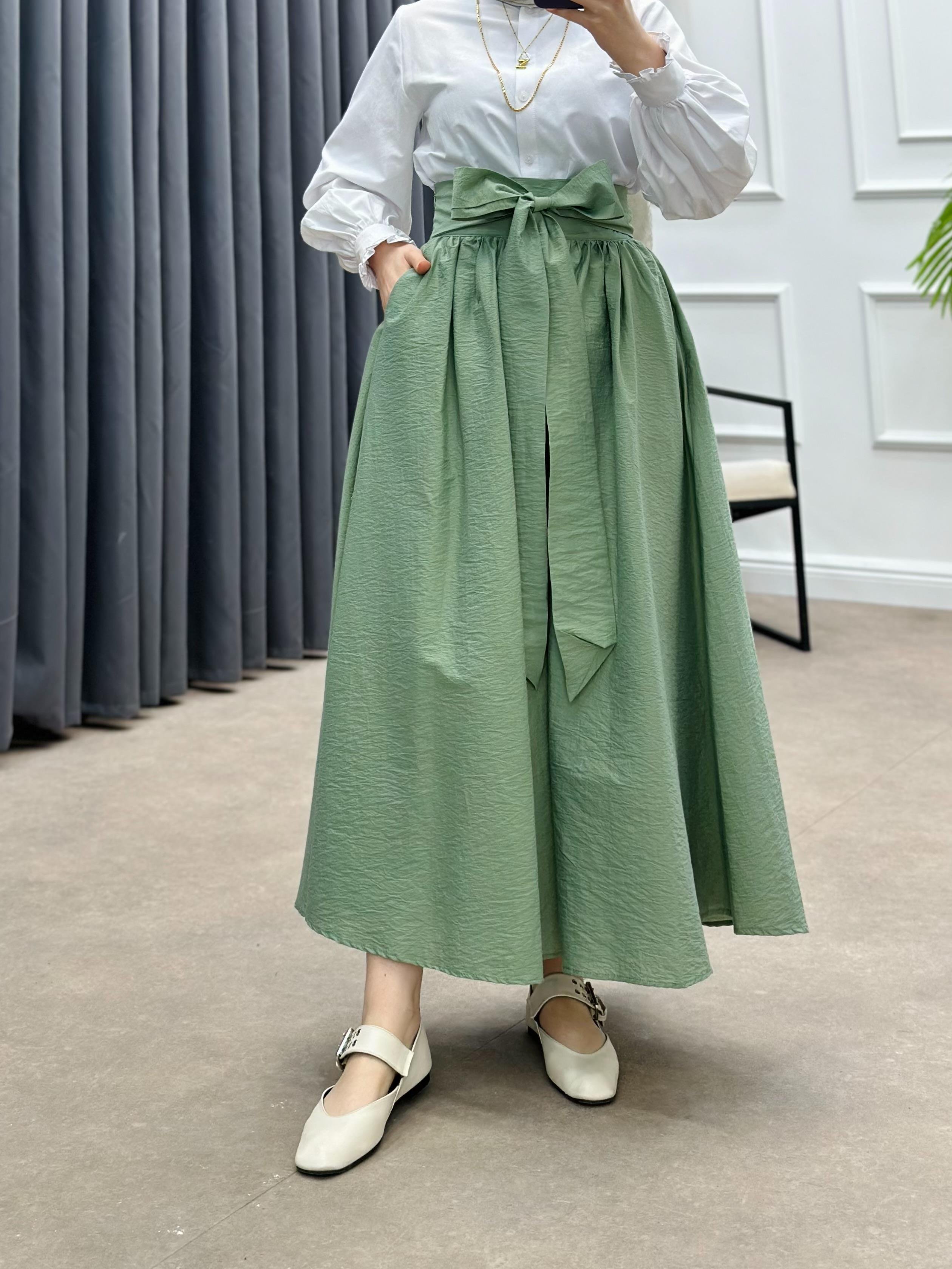 KURDELE DETAYLI PARAŞÜT ETEK MİNT