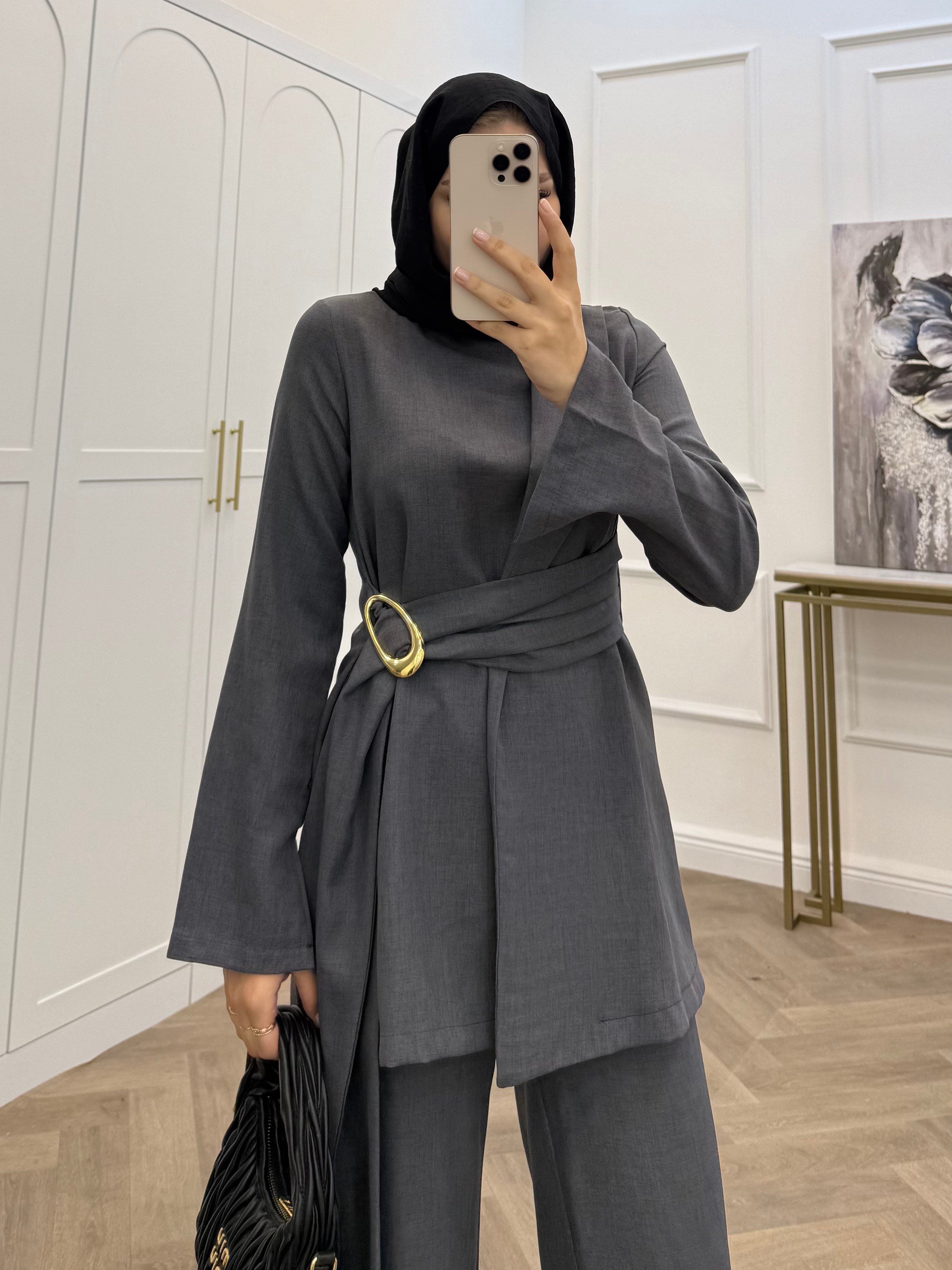 LALE GOLD TOKA DETAY PANTOLONLU TAKIM FÜME
