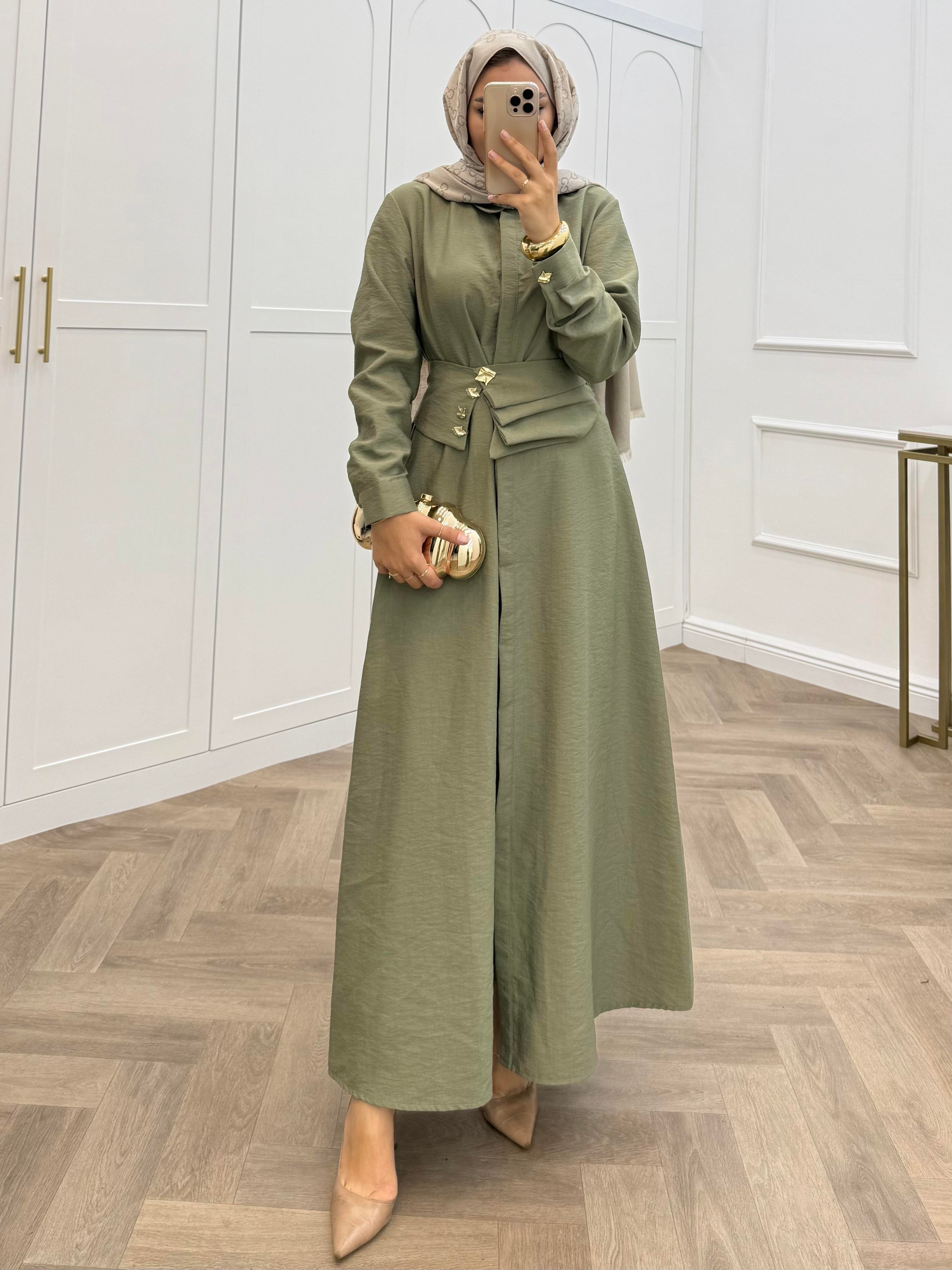 LASTİK KEMERİ ÖNÜ DÜĞMELİ ELBİSE MİNT