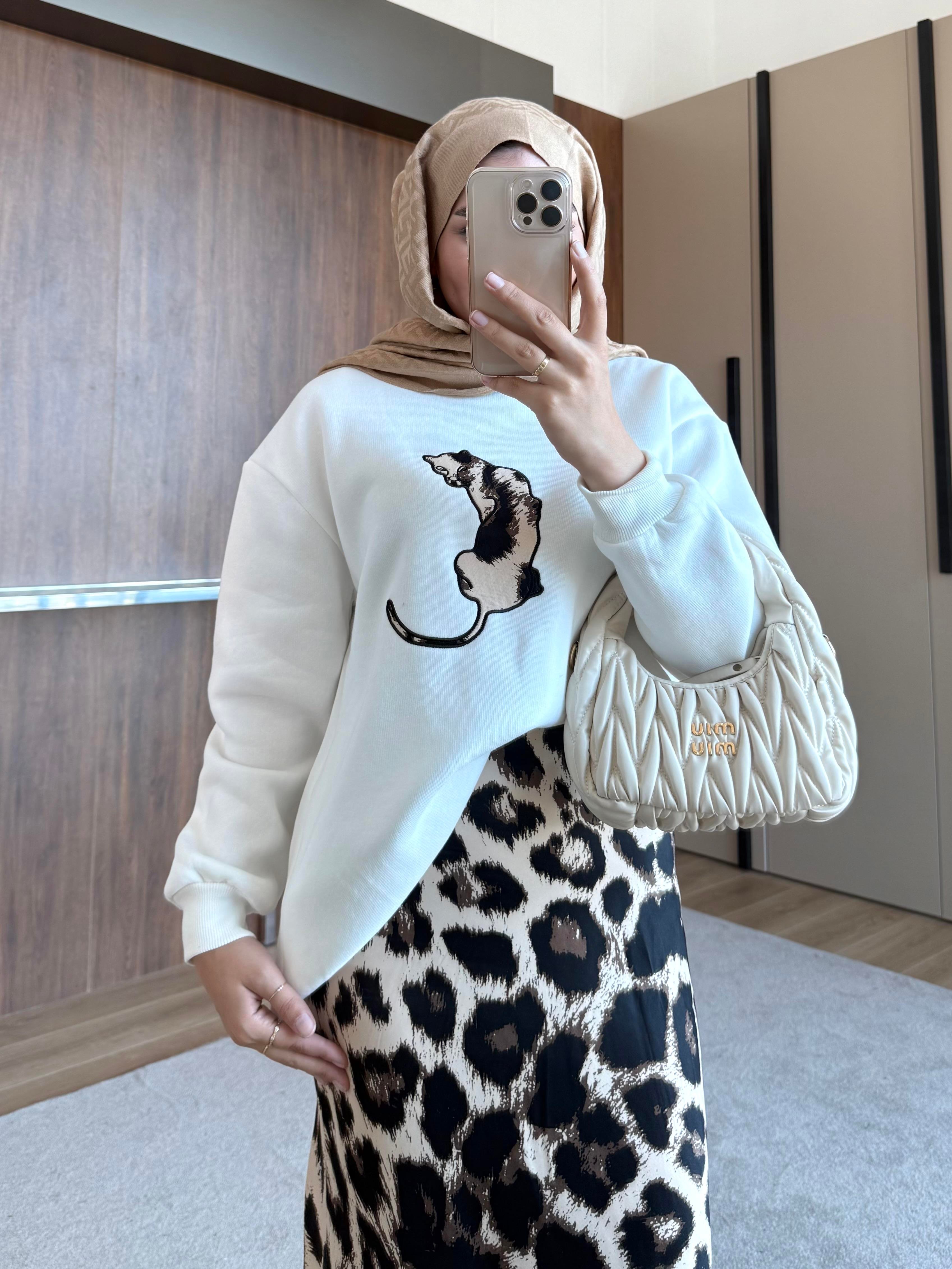 LEOPAR DESENLİ ETEKLİ TAKIM BEYAZ