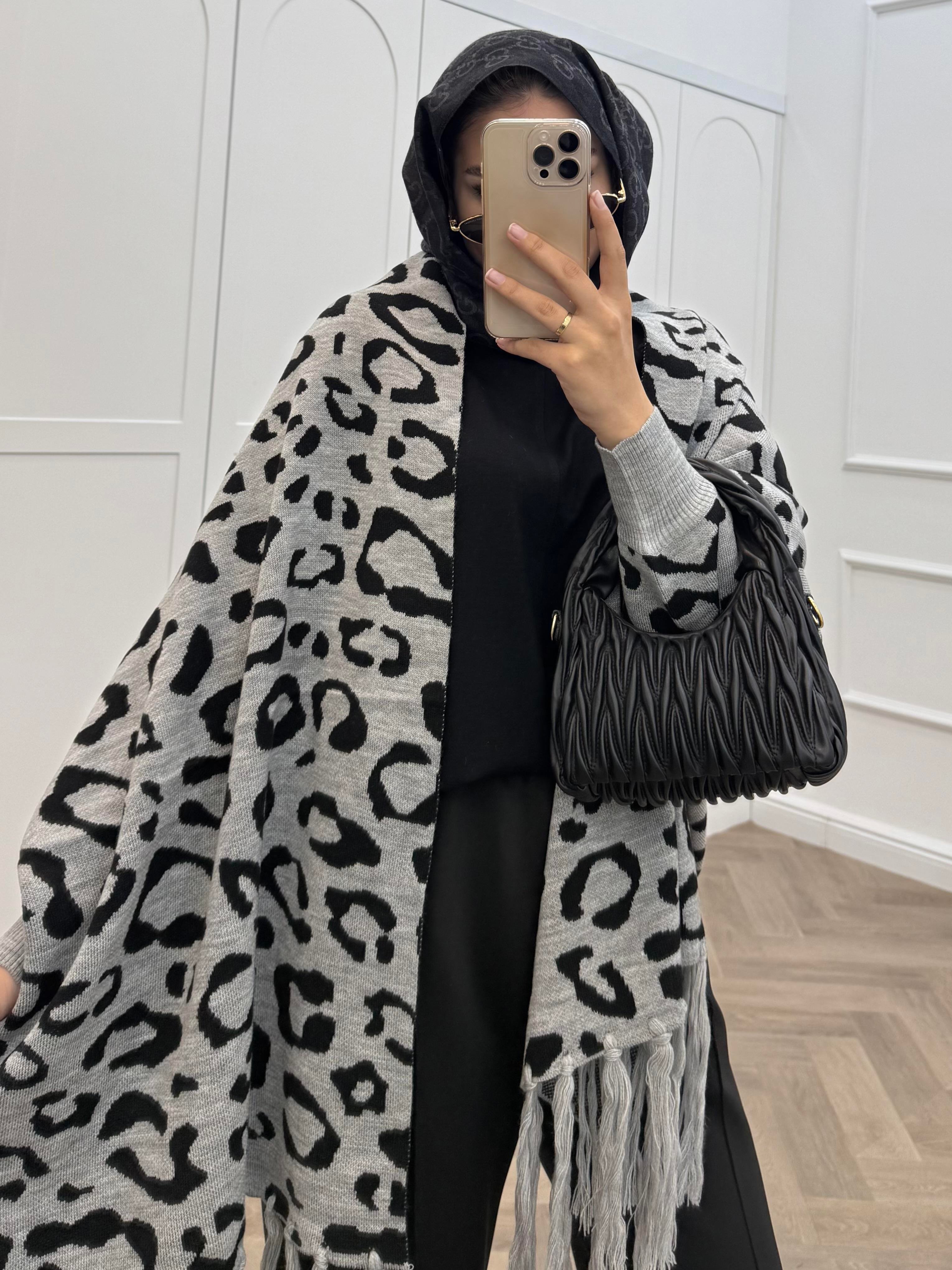 LEOPAR DESENLİ ŞAL PANÇO GRİ