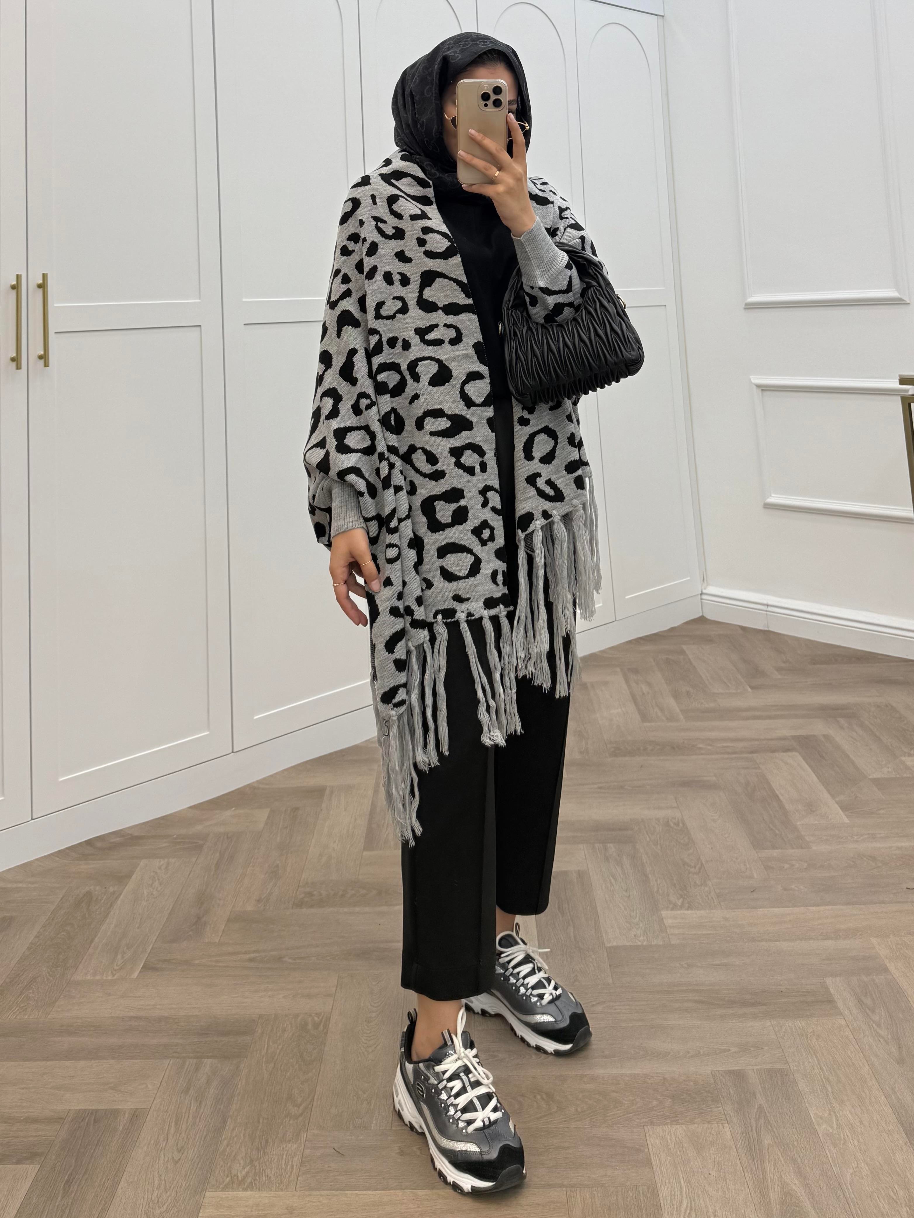 LEOPAR DESENLİ ŞAL PANÇO GRİ