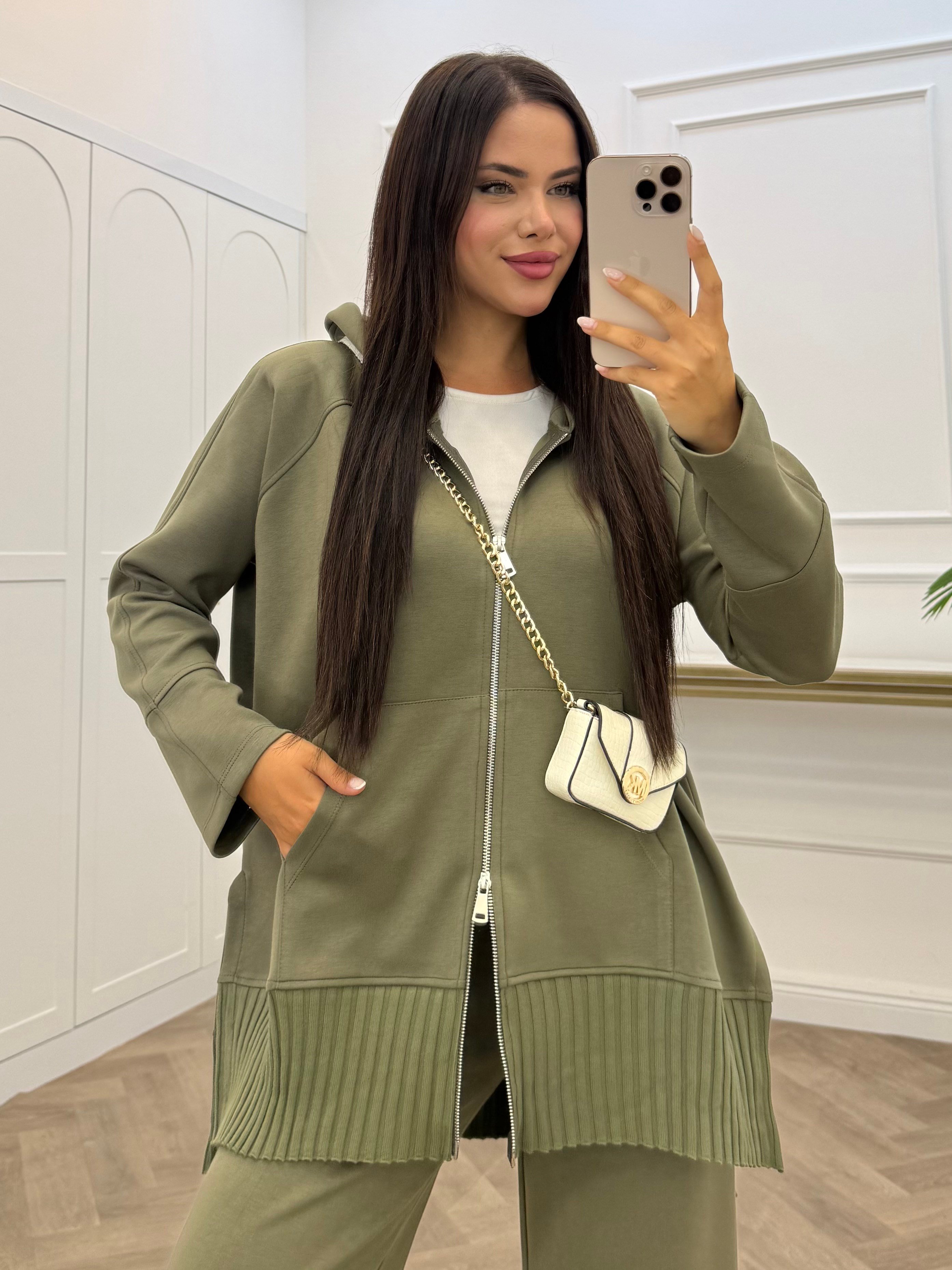 LUXİ KAPÜŞONLU EŞOFMAN TAKIMI HAKİ