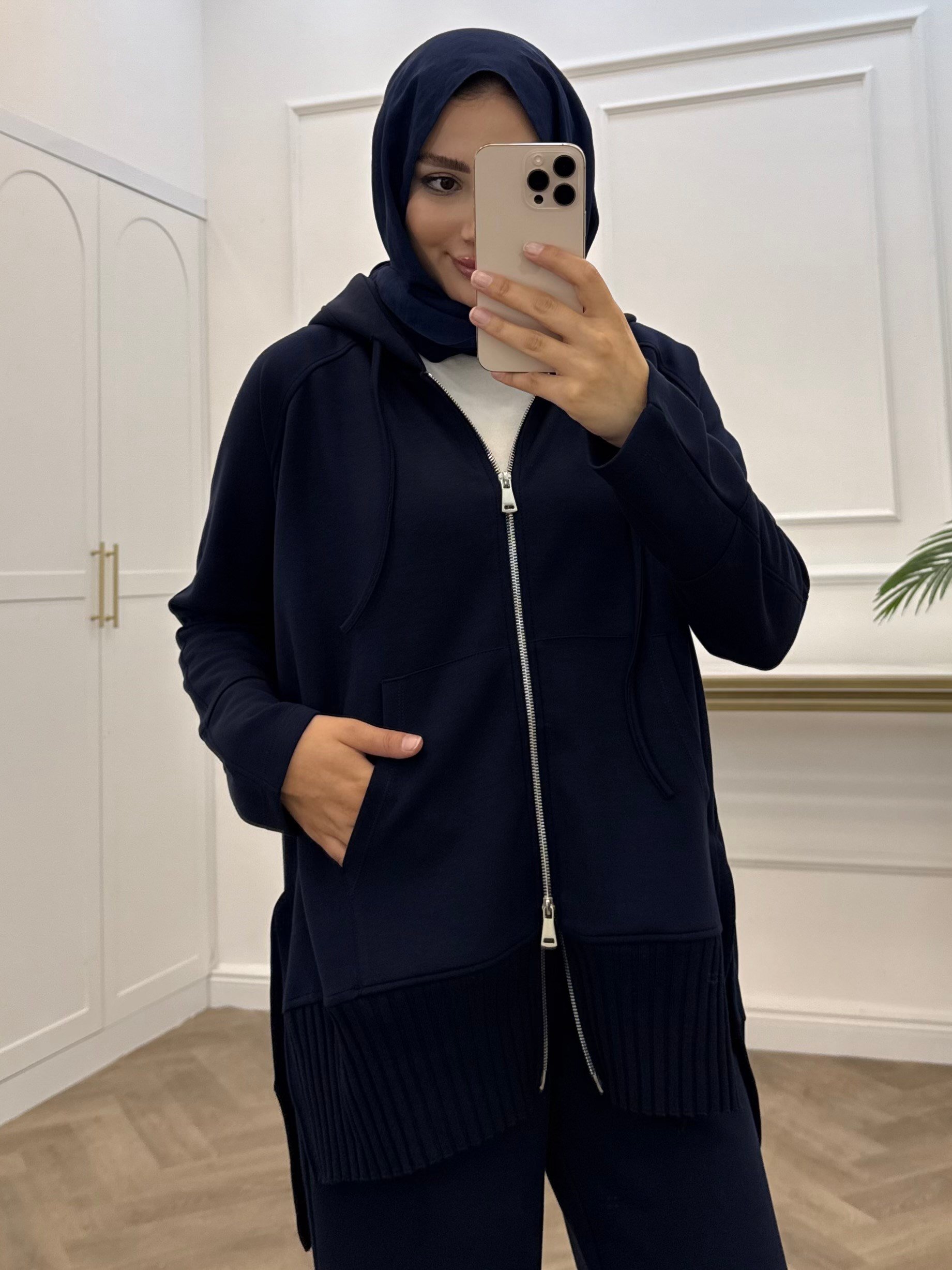 LUXİ KAPÜŞONLU EŞOFMAN TAKIMI LACİVERT