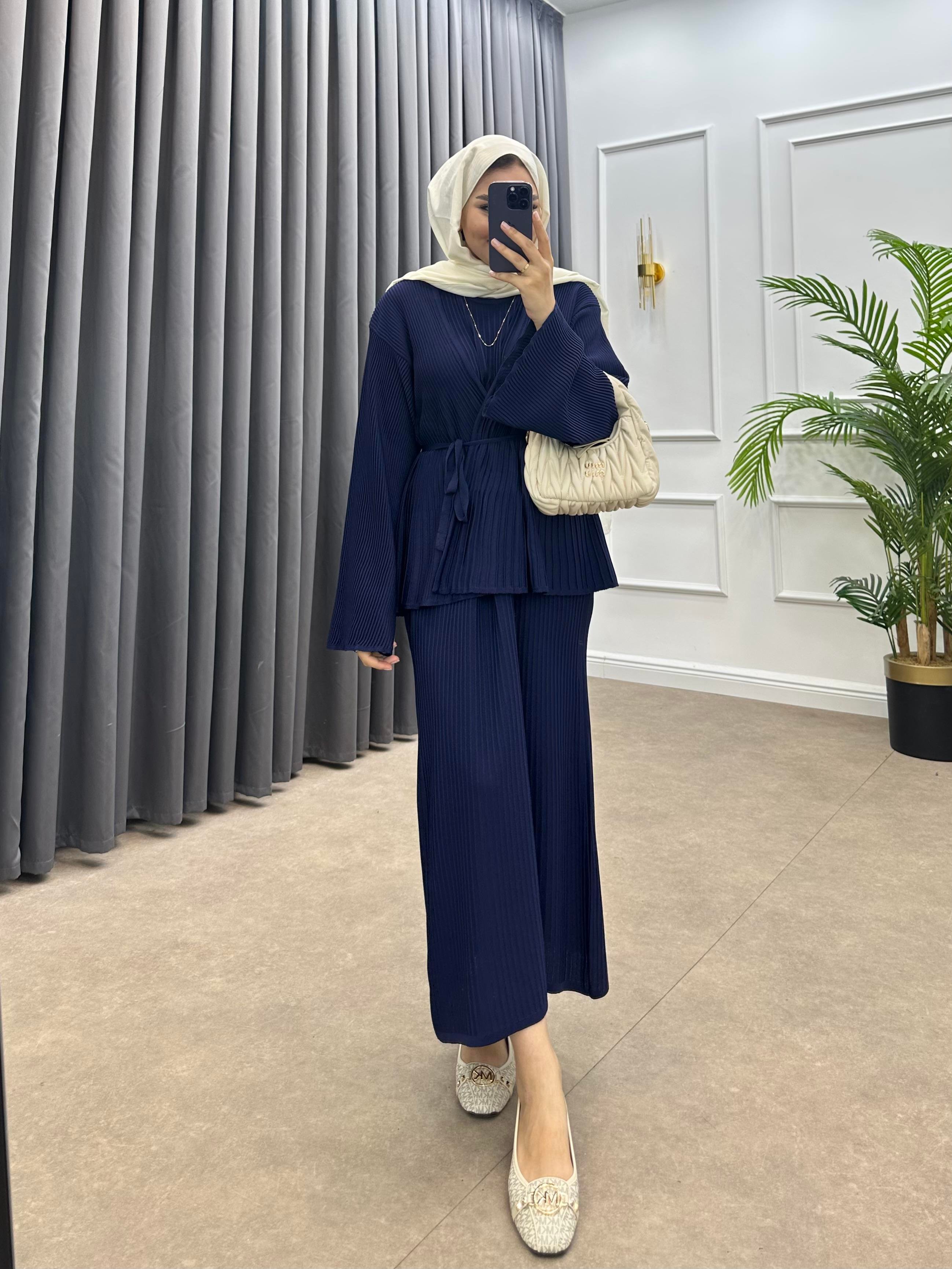 MEDUSA JİLELİ TRİKO ELBİSE LACİVERT