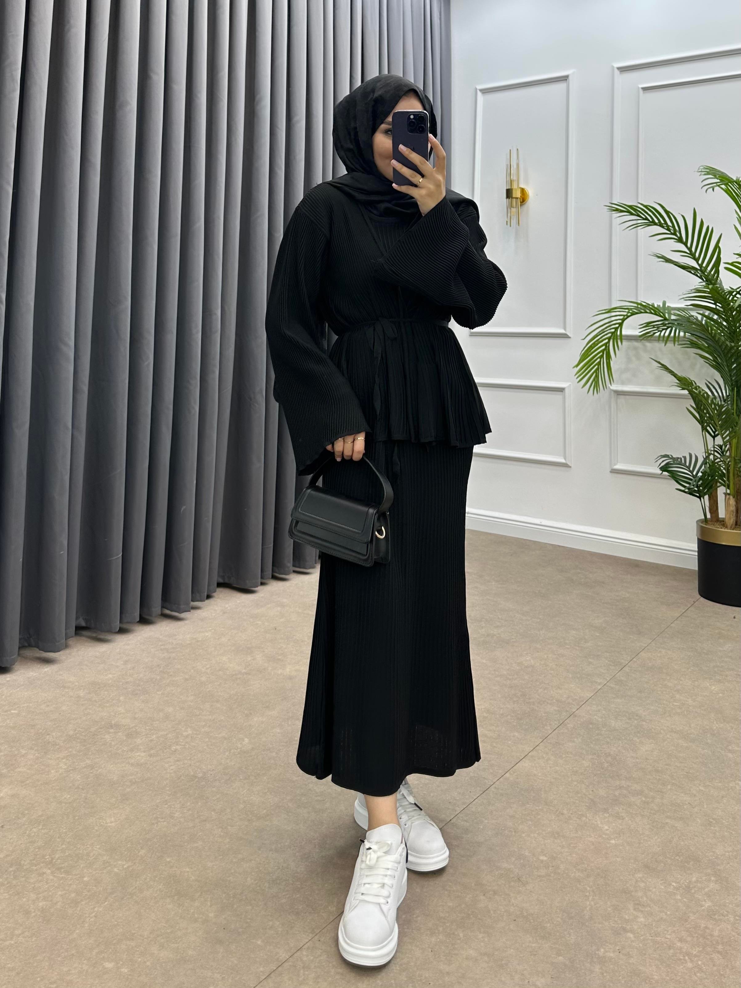 MEDUSA JİLELİ TRİKO ELBİSE SİYAH