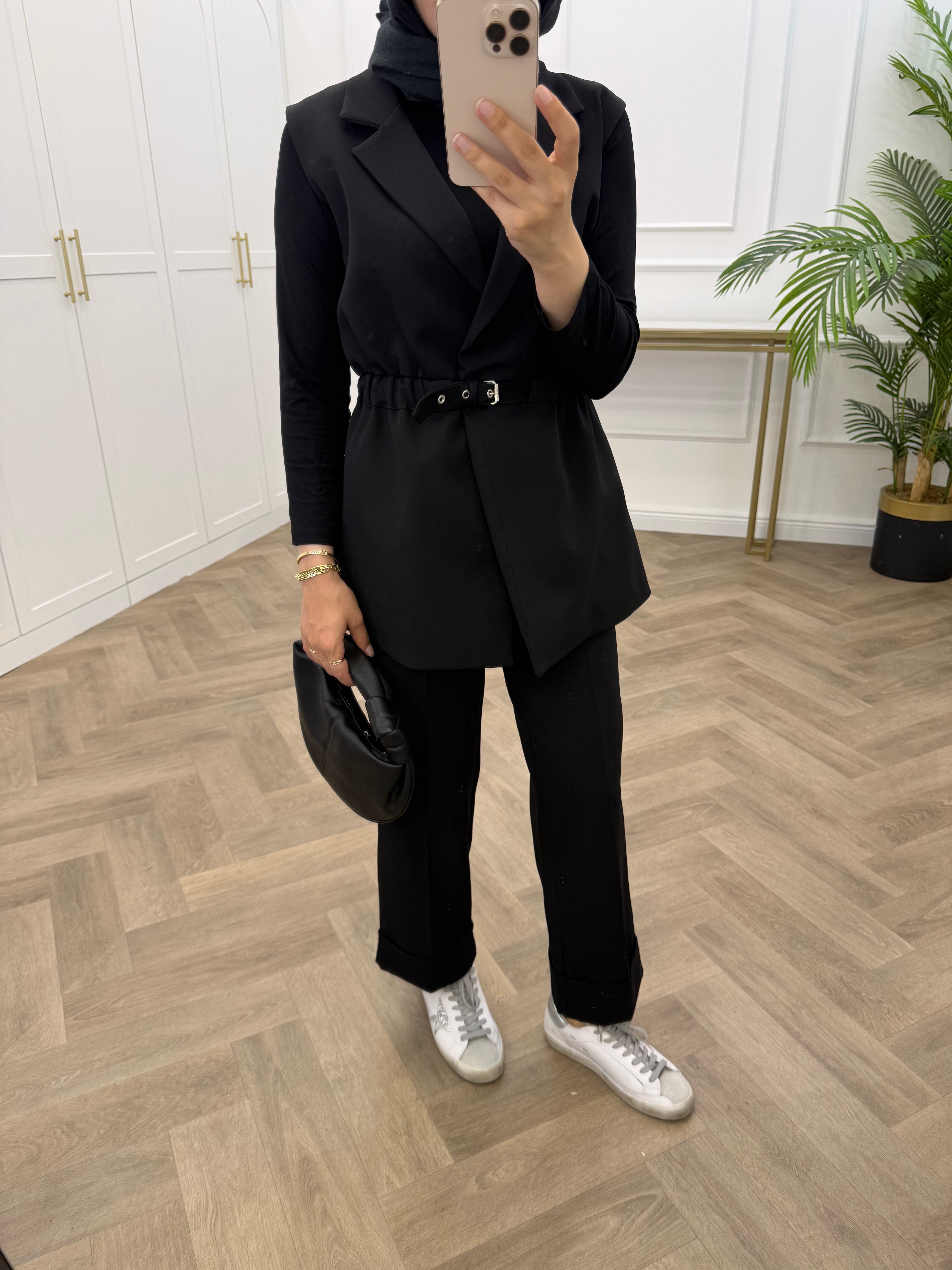 MONO YAKA KEMERLİ BLAZER YELEK SİYAH