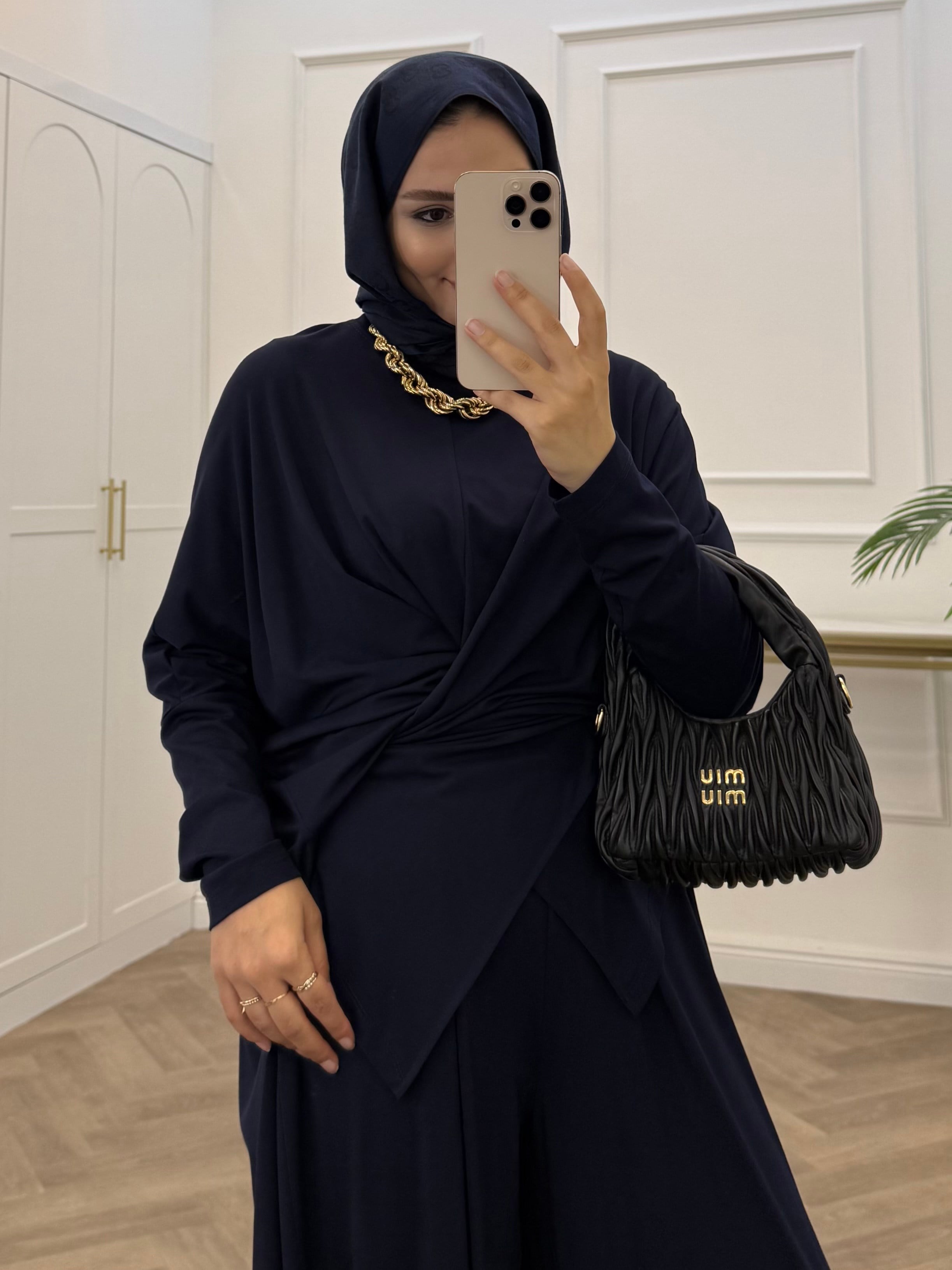 NEJLA SANDY PELERİNLİ TAKIM LACİVERT