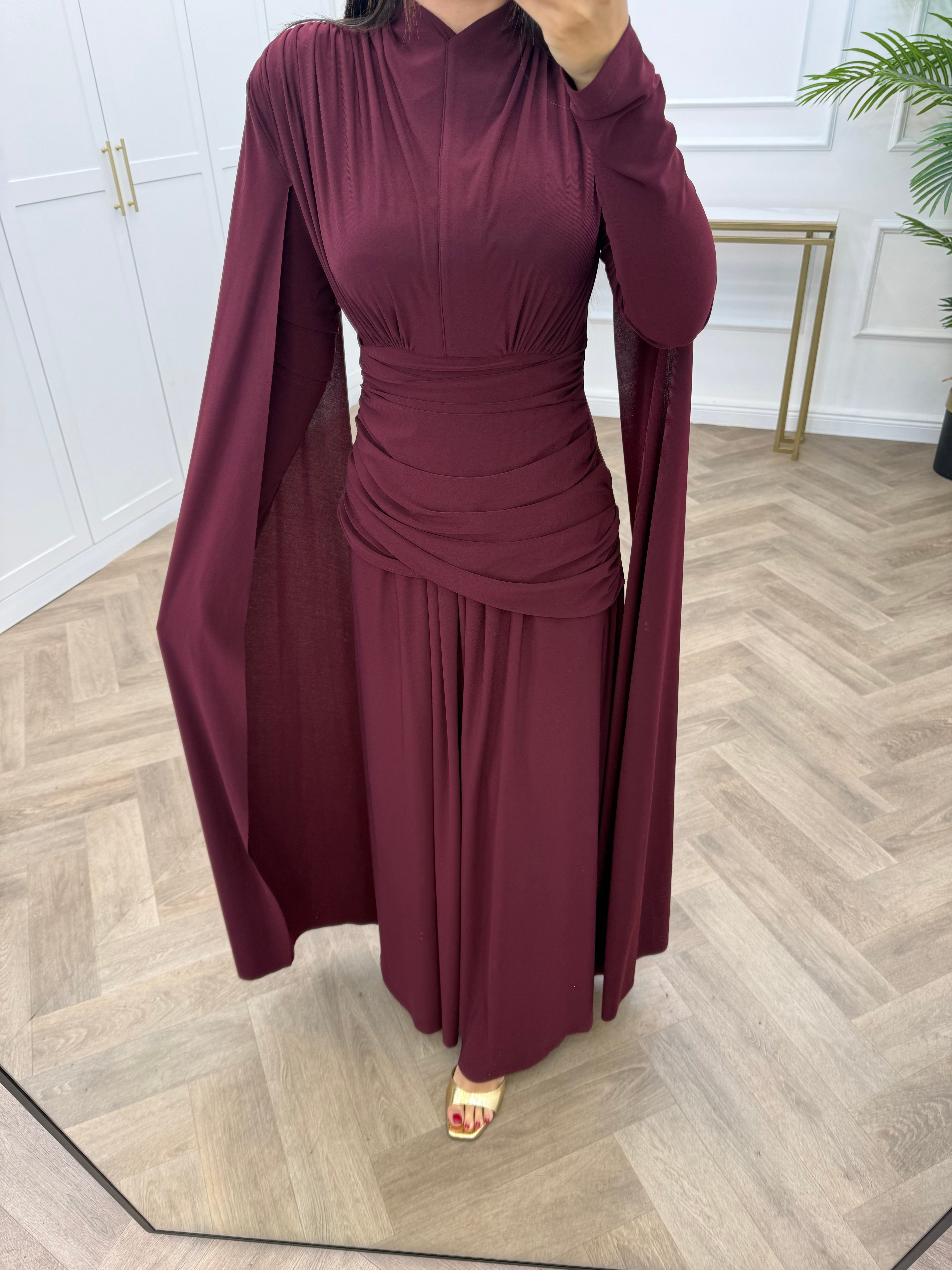 NURELLA PELERİNLİ SANDY ELBİSE BORDO